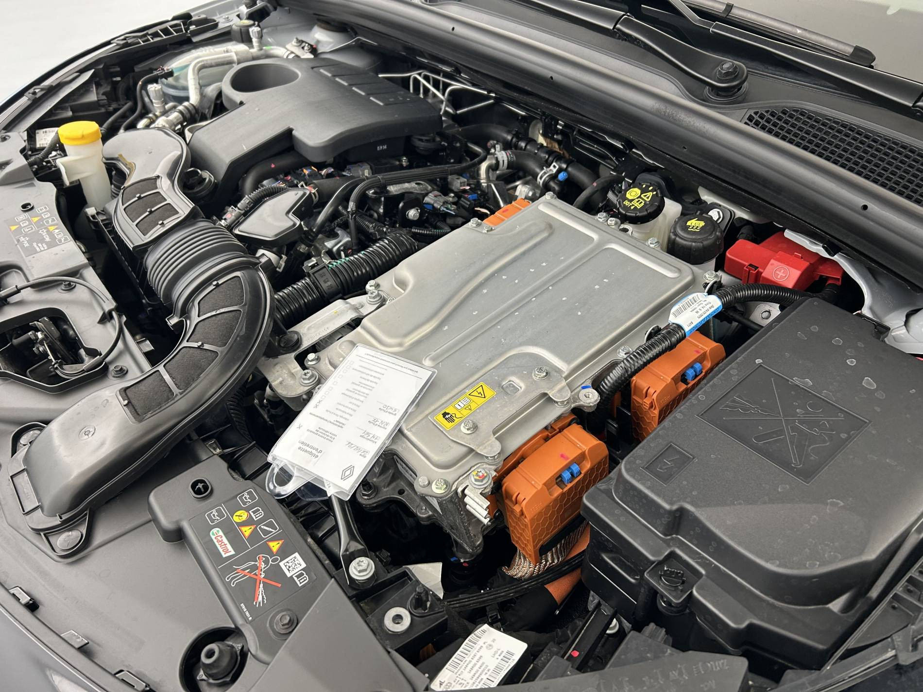 Vente en ligne Renault Clio 5 Clio E-Tech full hybrid 145 ch GSR2 au prix de 19 800 €