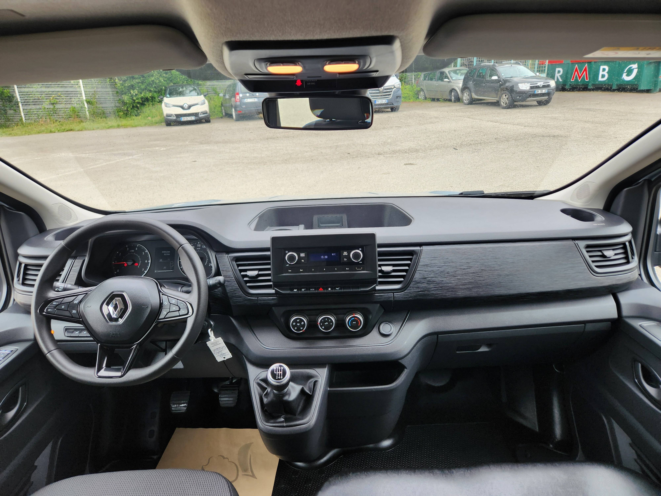 Vente en ligne Renault Trafic  L1 dCi 150 Energy S&S au prix de 29 490 €