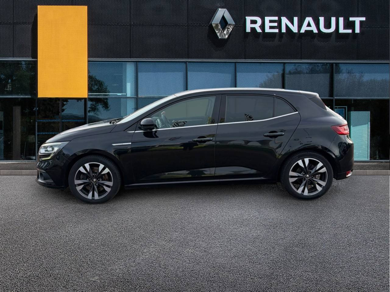 Vente en ligne Renault Megane 4 Mégane IV Berline dCi 165 Energy EDC au prix de 13 990 €