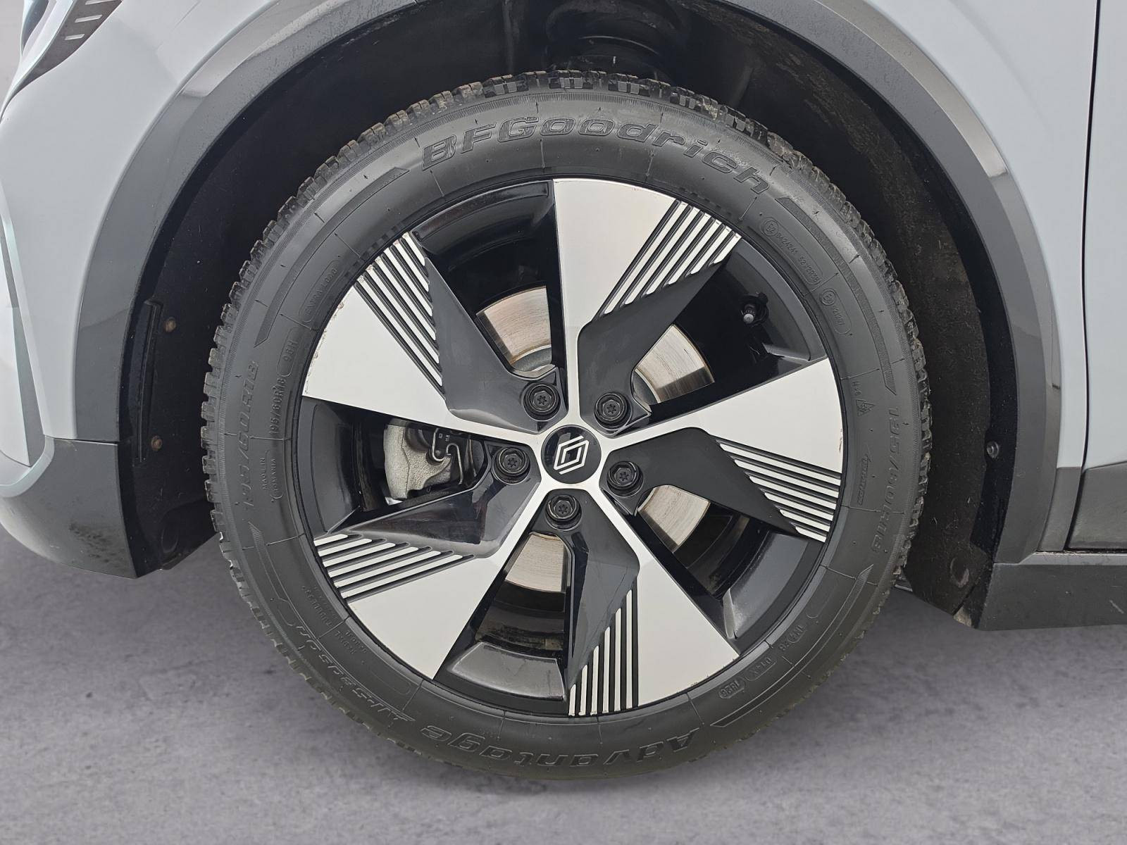 Vente en ligne Renault Megane E-Tech  EV40 130ch standard charge au prix de 18 991 €
