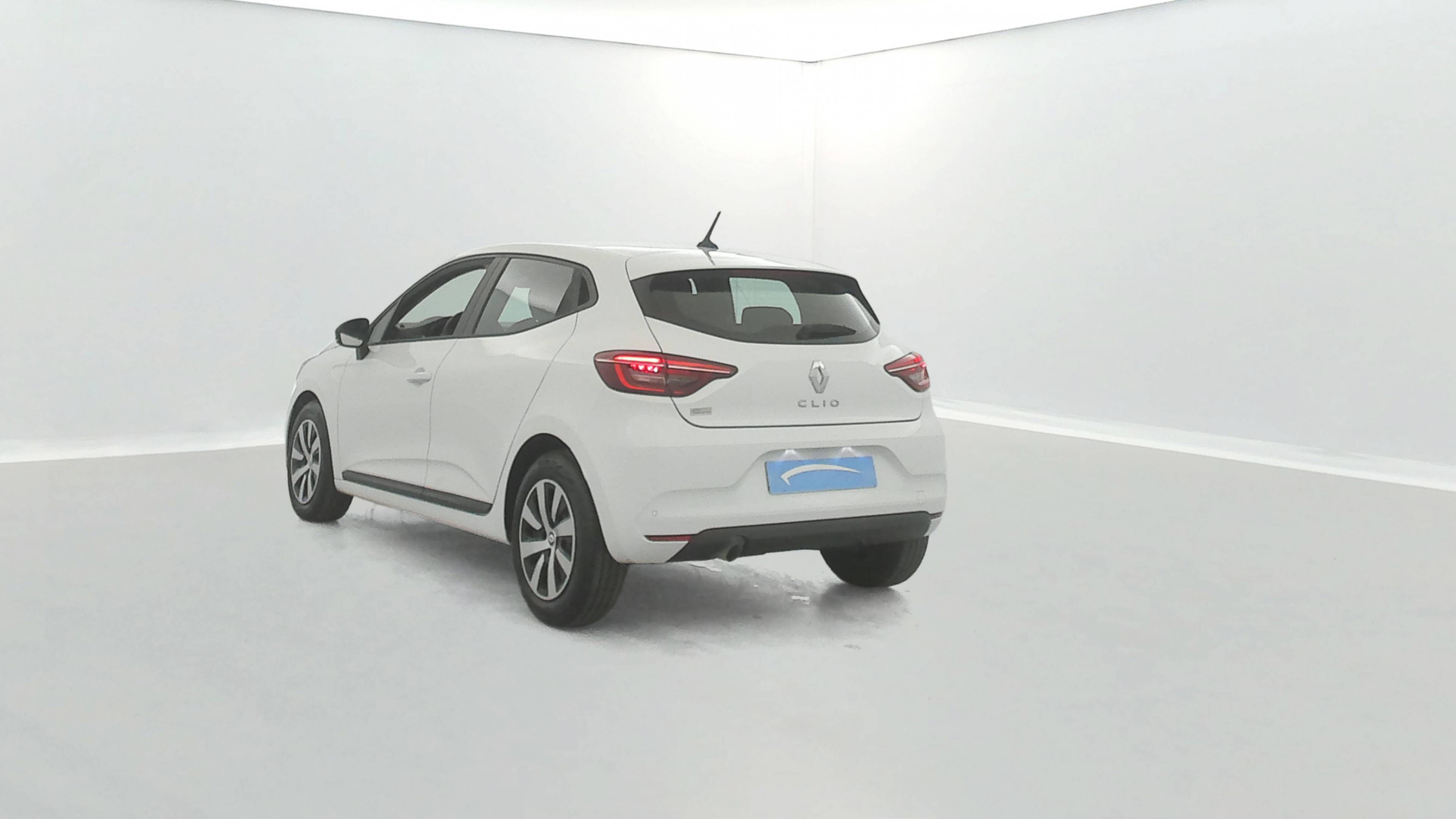 Vente en ligne Renault Clio 5 Clio TCe 90 au prix de 13 790 €