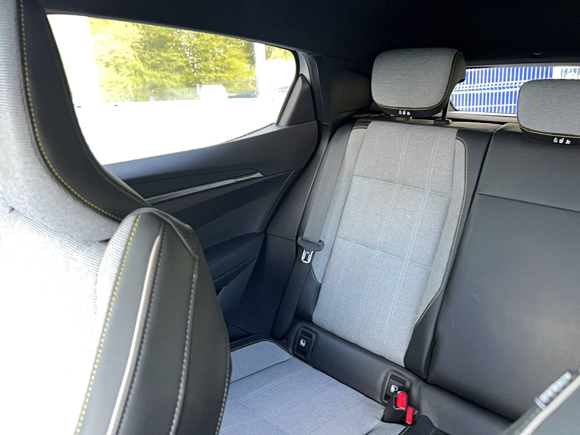 Vente en ligne Renault Megane E-Tech  EV60 220 ch optimum charge au prix de 23 990 €