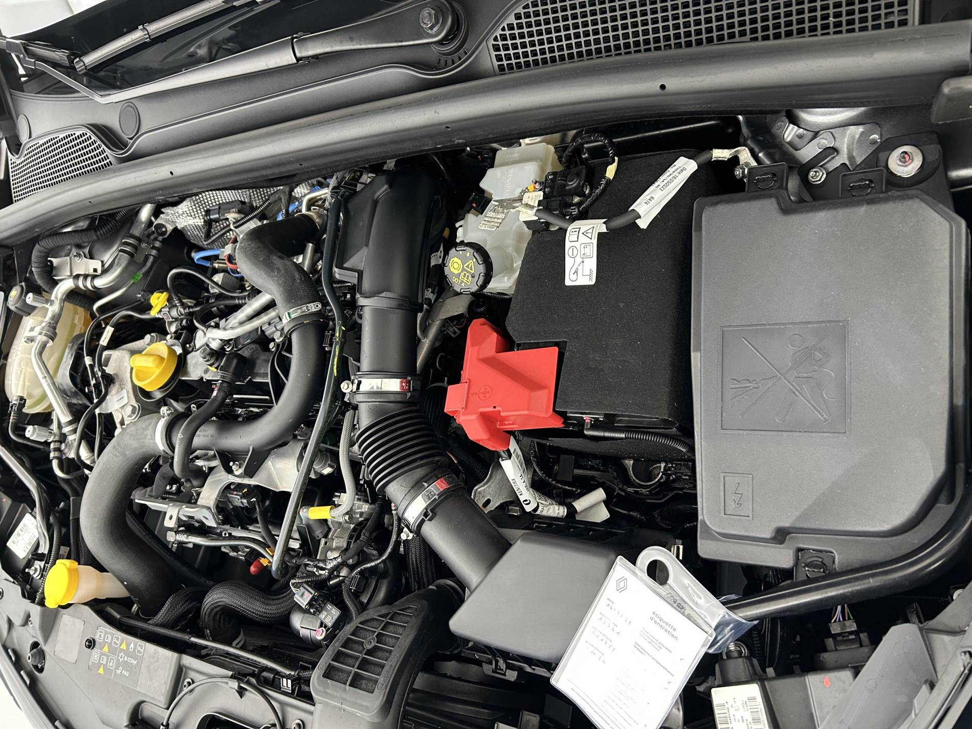 Vente en ligne Renault Clio 5 Clio TCe 90 au prix de 14 790 €
