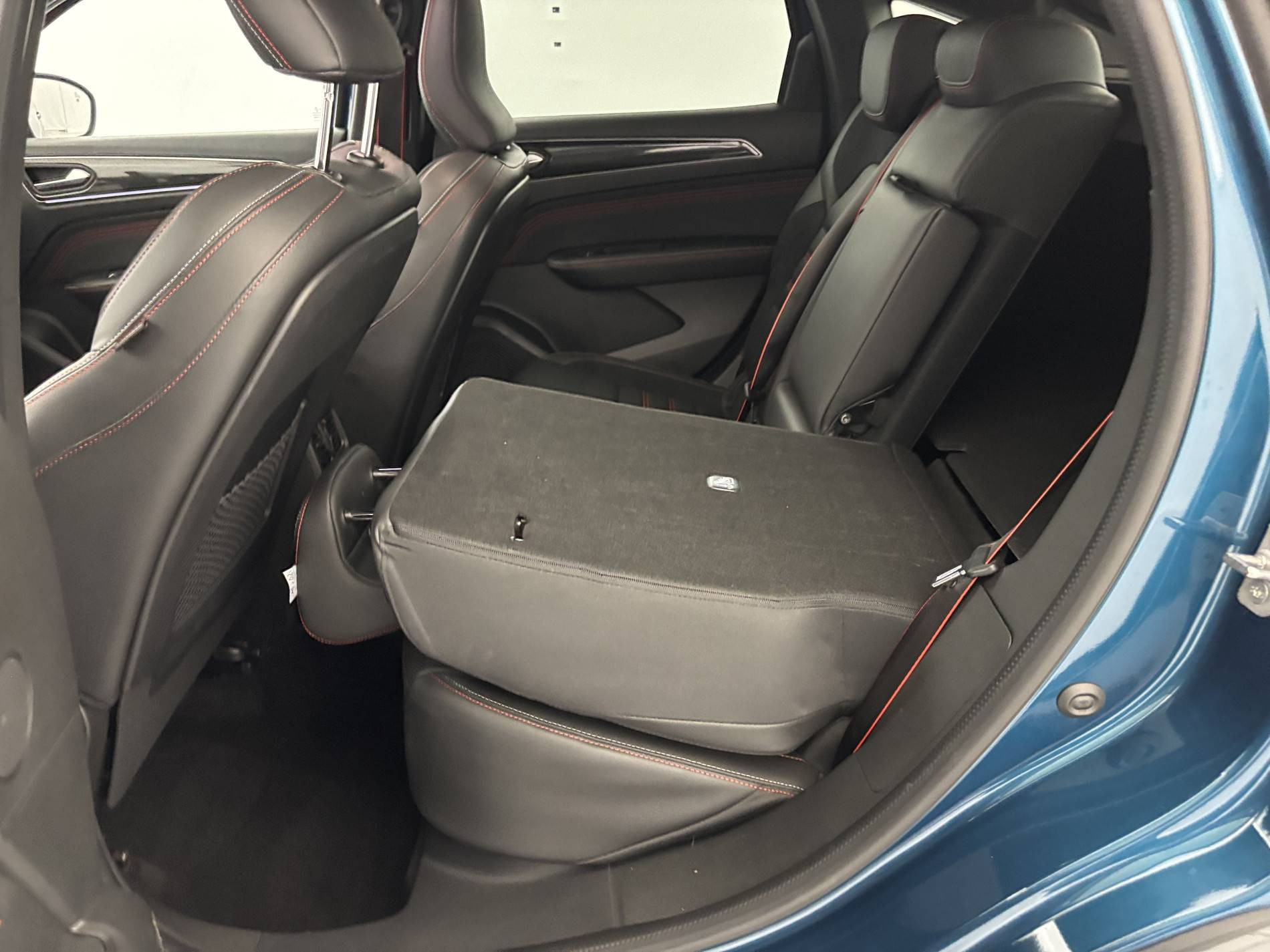 Vente en ligne Renault Arkana  E-Tech 145 - 21B au prix de 21 990 €