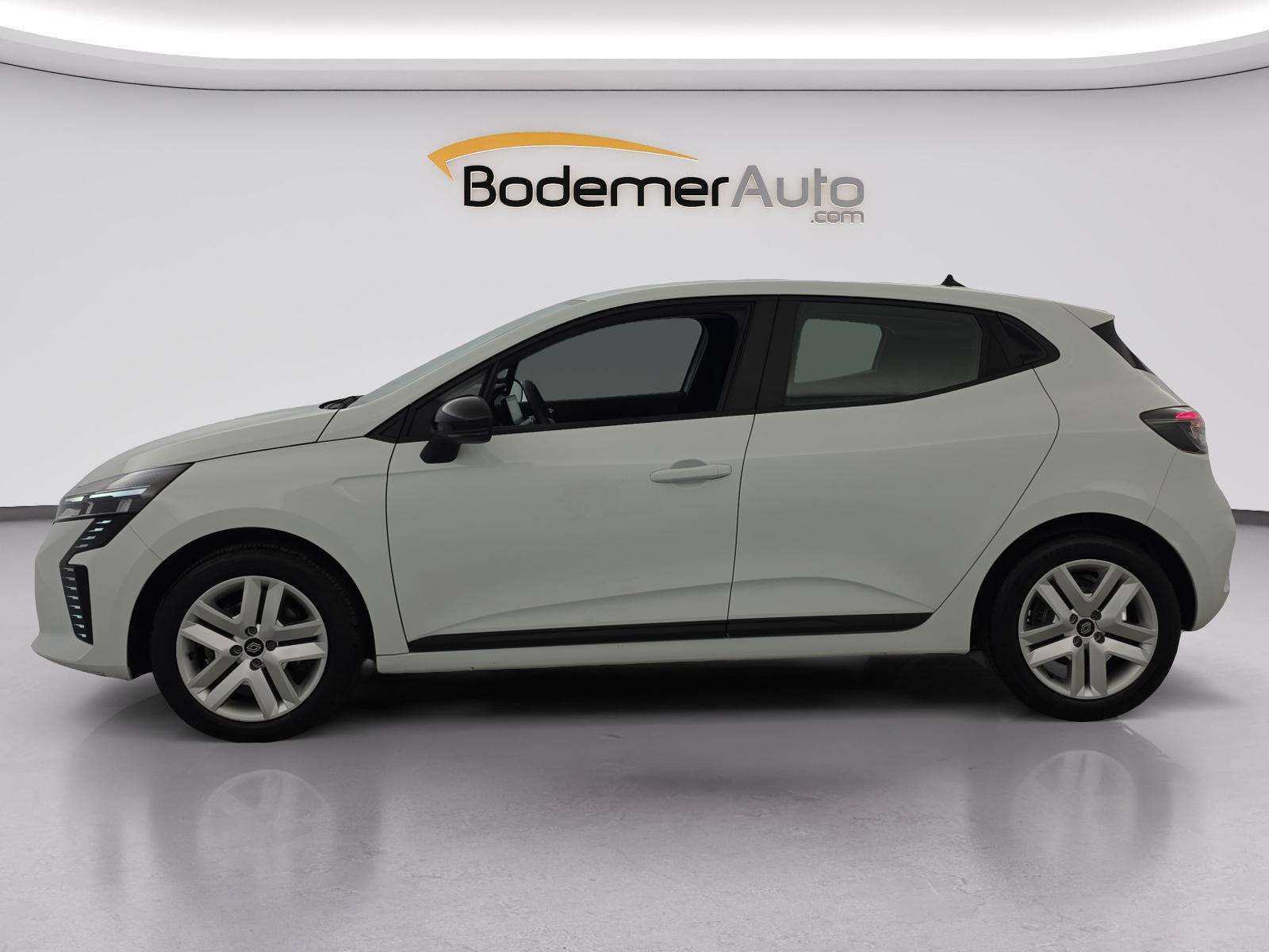 Vente en ligne Renault Clio 5 Clio Blue dCi 100 ch GSR2 au prix de 17 390 €