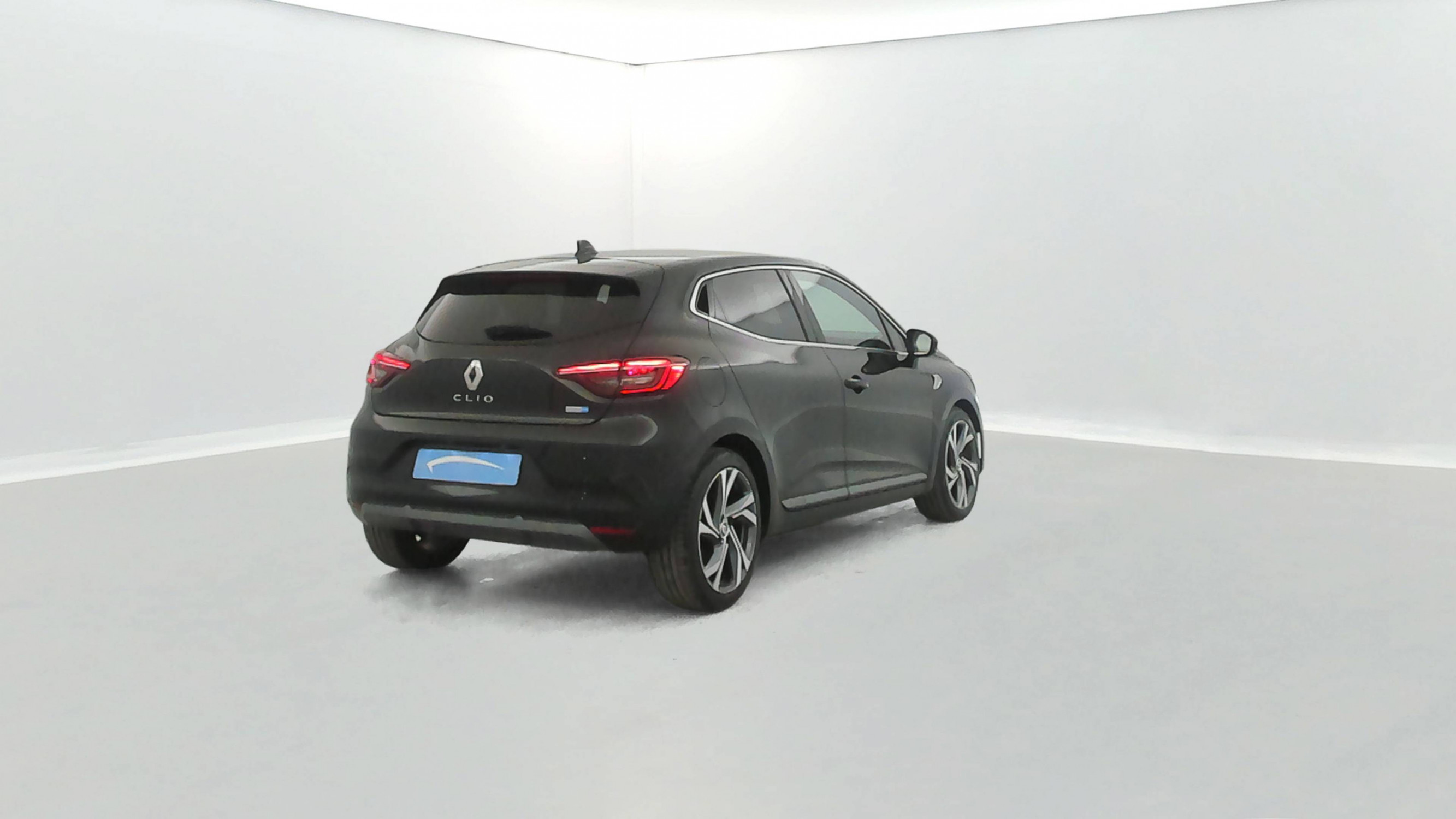 Vente en ligne Renault Clio 5 Clio E-Tech 140 - 21N au prix de 15 000 €