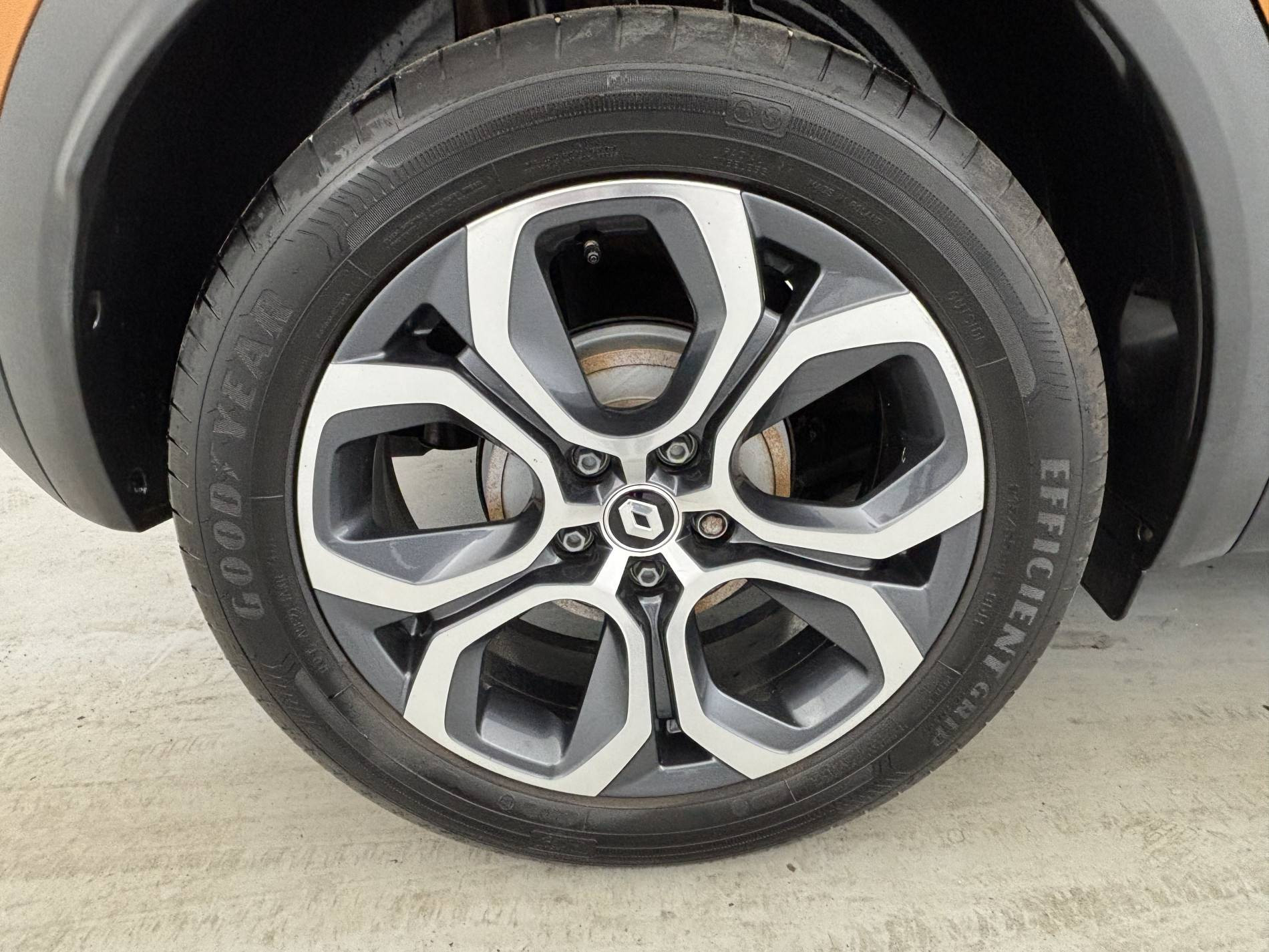 Vente en ligne Renault Captur  TCe 140 EDC - 21 au prix de 18 990 €