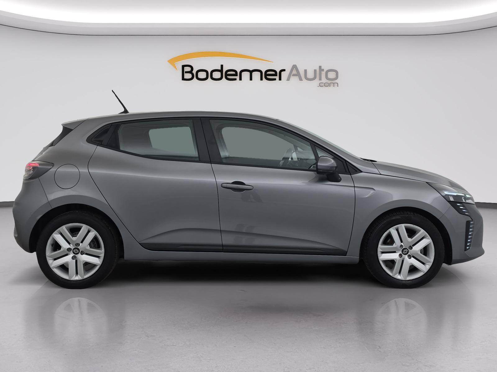 Vente en ligne Renault Clio 5 Clio Blue dCi 100 ch GSR2 au prix de 15 990 €
