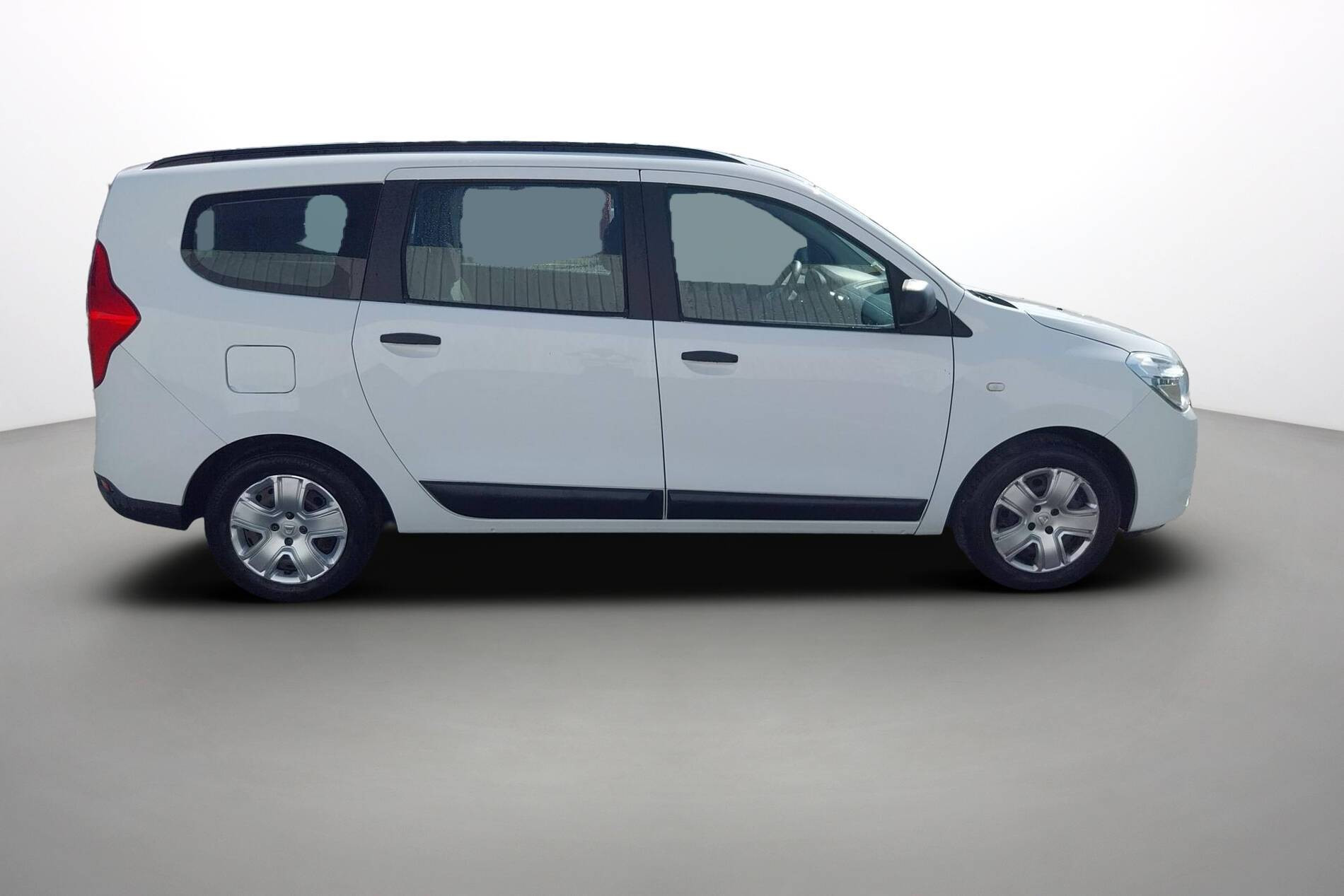 Vente en ligne Dacia Lodgy  Blue dCi 95 7 places au prix de 12 990 €