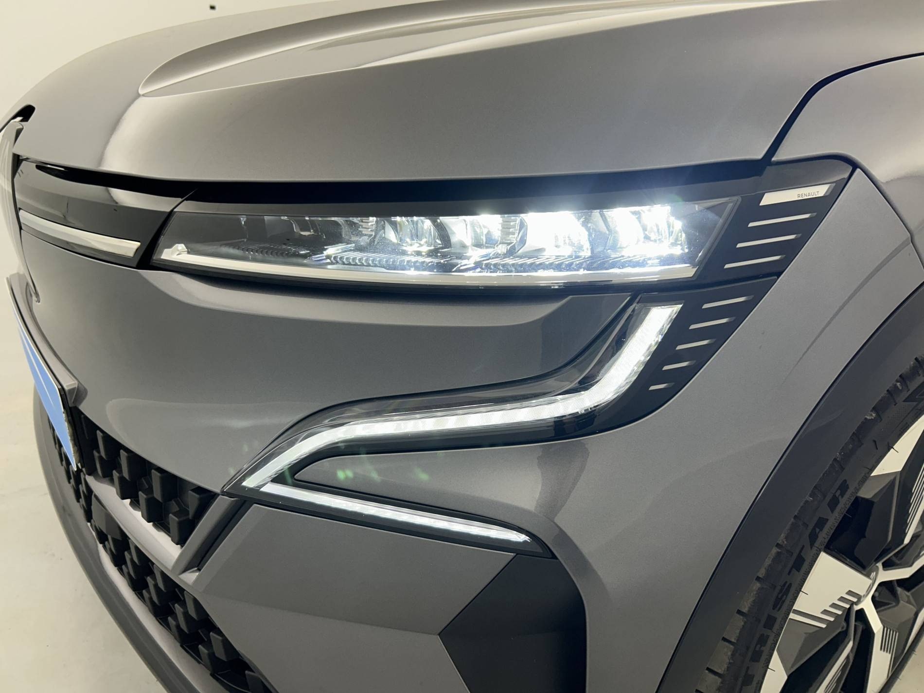 Vente en ligne Renault Megane E-Tech  EV60 220 ch super charge au prix de 24 790 €