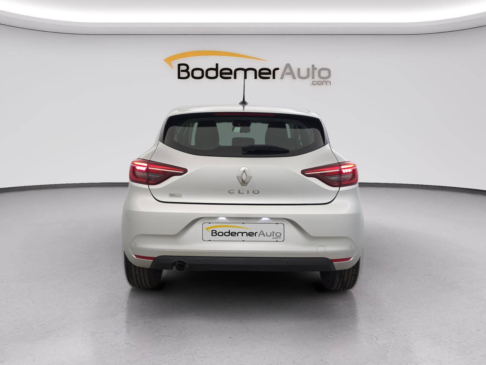 Vente en ligne Renault Clio 5 Clio TCe 90 - 21N au prix de 13 990 €
