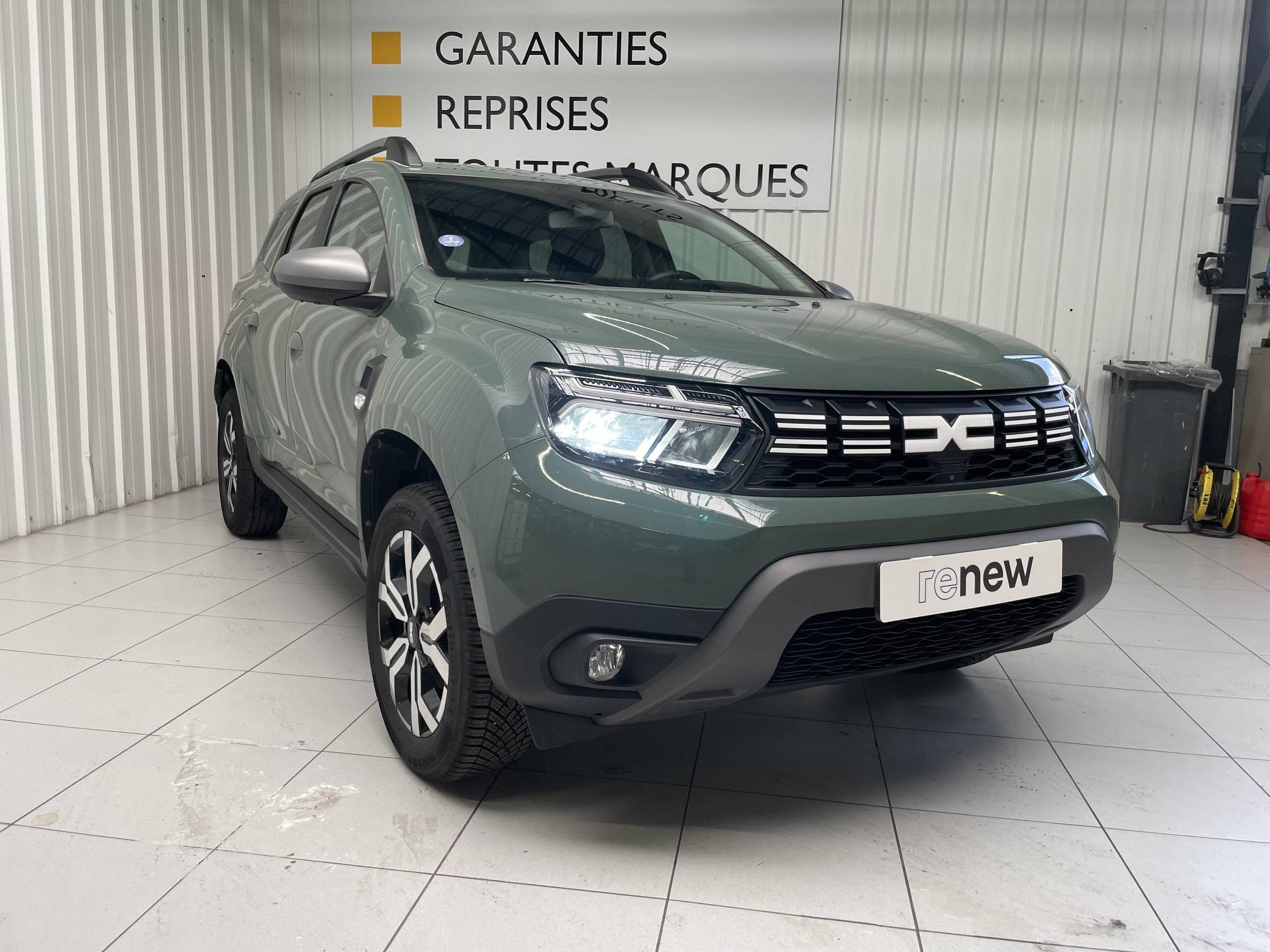 Vente en ligne Dacia Duster  ECO-G 100 4x2 au prix de 17 499 €