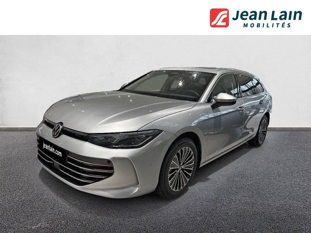 Vente en ligne VOLKSWAGEN PASSAT Passat 1.5 eTSI OPF 150 DSG7 Elegance de 2024 au prix de 39 160 €