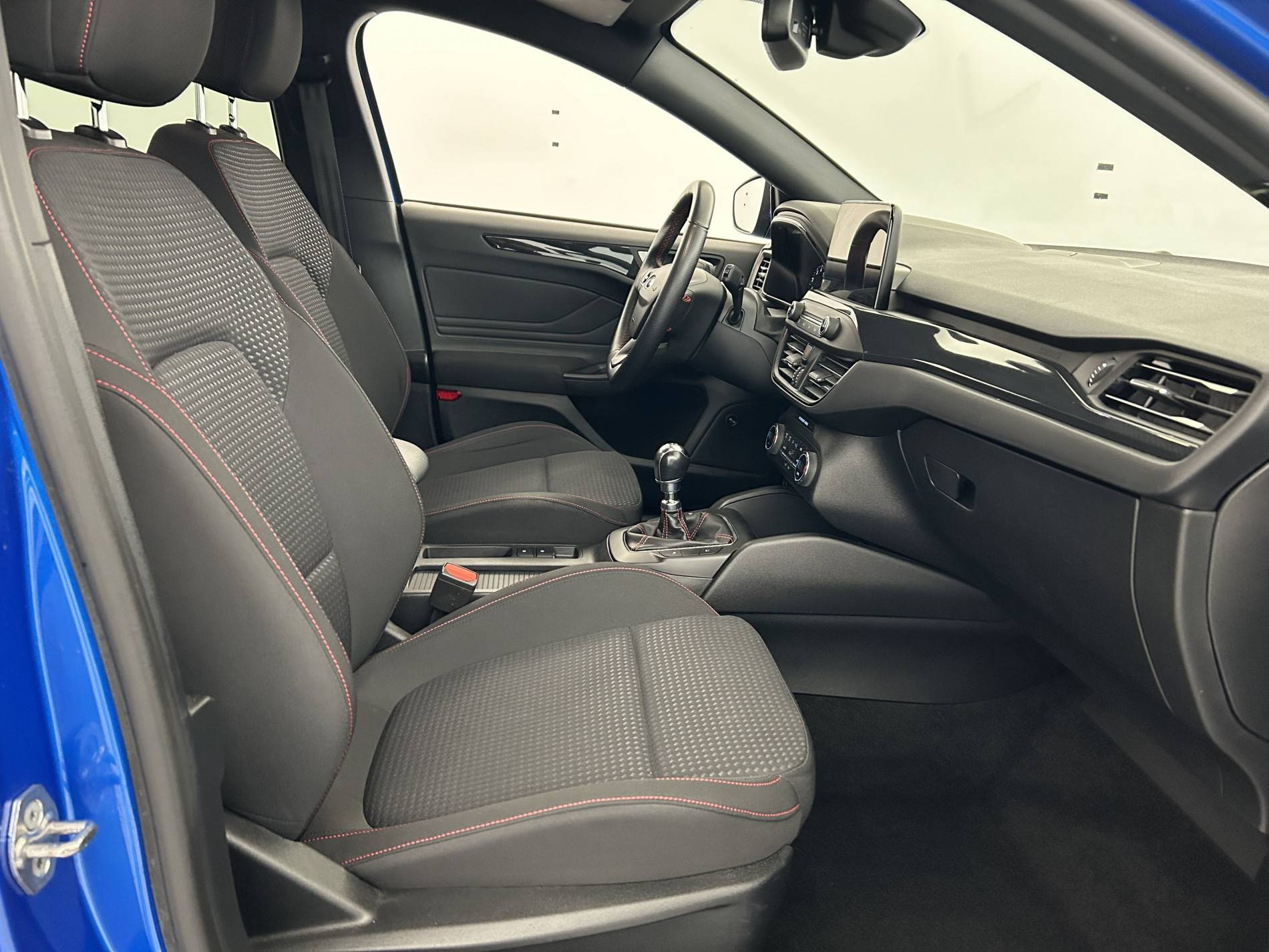 Vente en ligne Ford Focus  1.0 EcoBoost 125 S&S au prix de 13 900 €