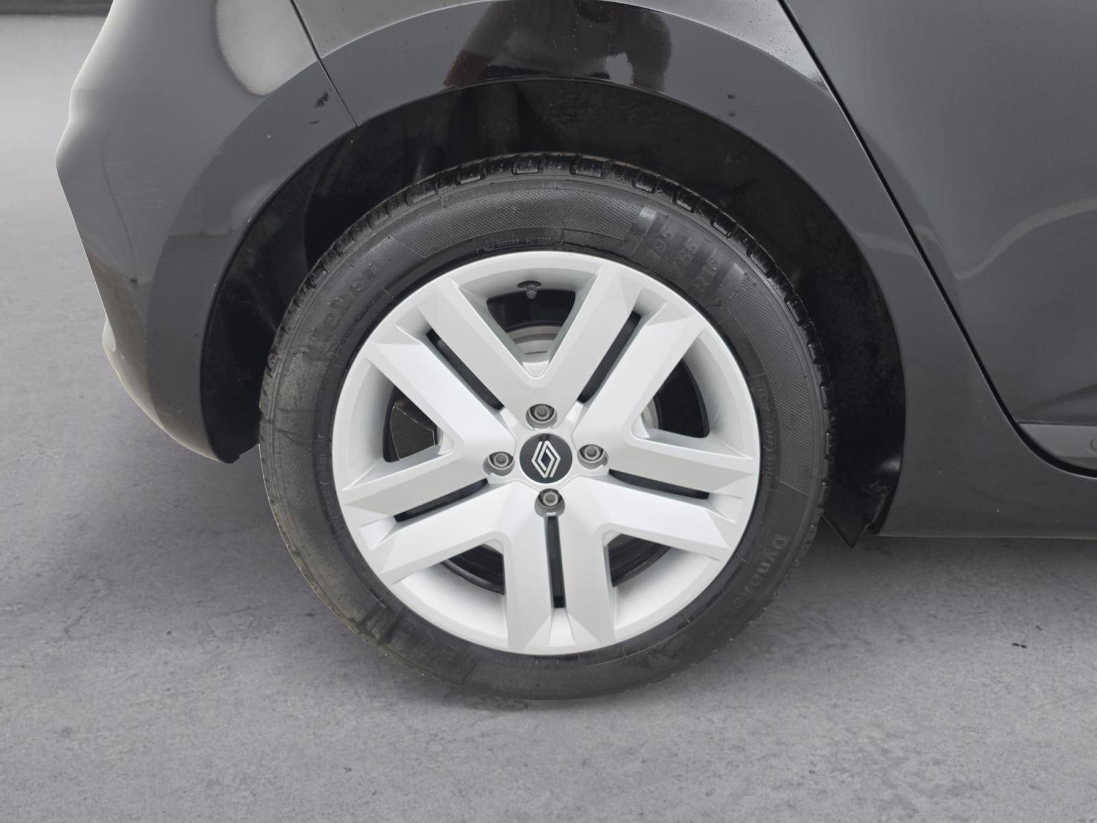 Vente en ligne Renault Clio 5 Clio E-Tech full hybrid 145 au prix de 16 490 €