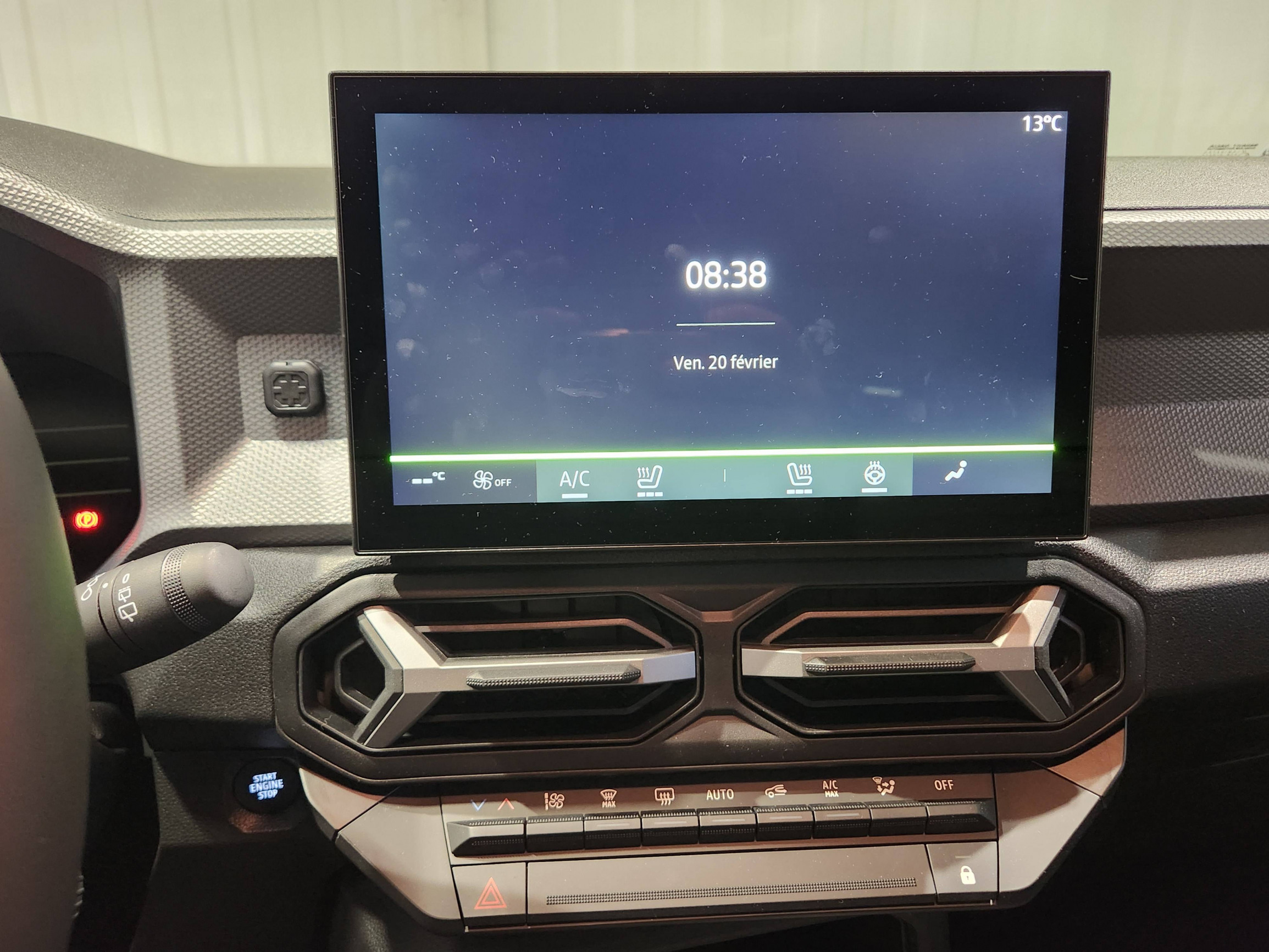 Vente en ligne Dacia Duster  Hybrid 155 au prix de 29 650 €