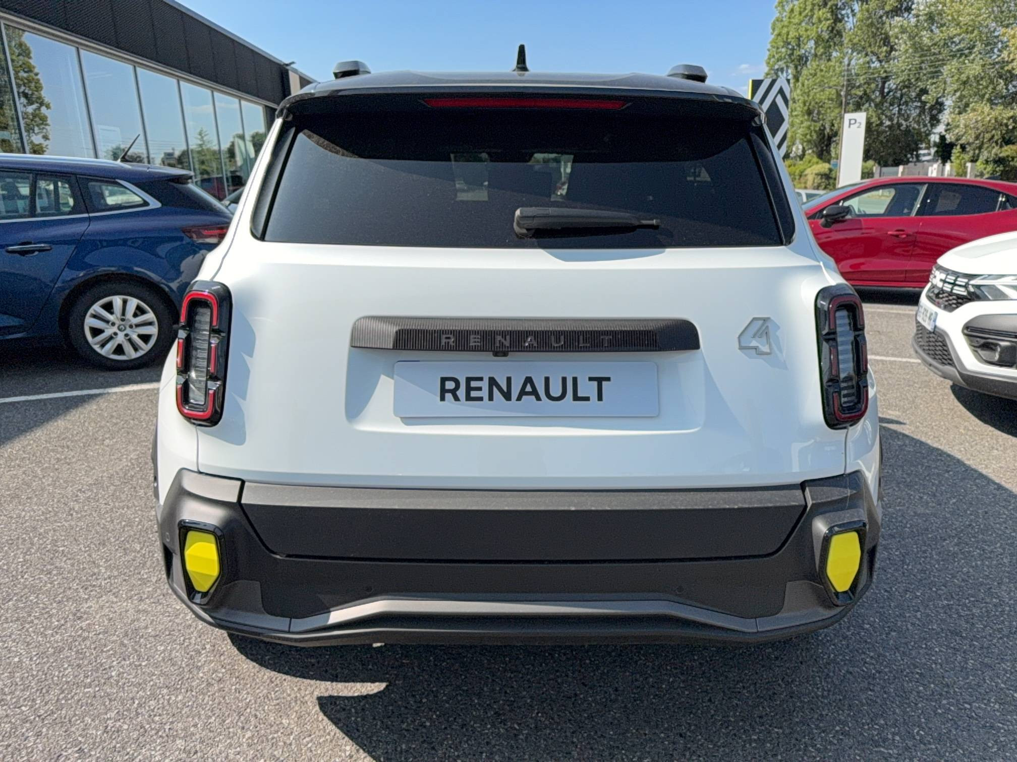 Vente en ligne Renault R4 E-Tech  150 ch autonomie confort au prix de 36 840 €