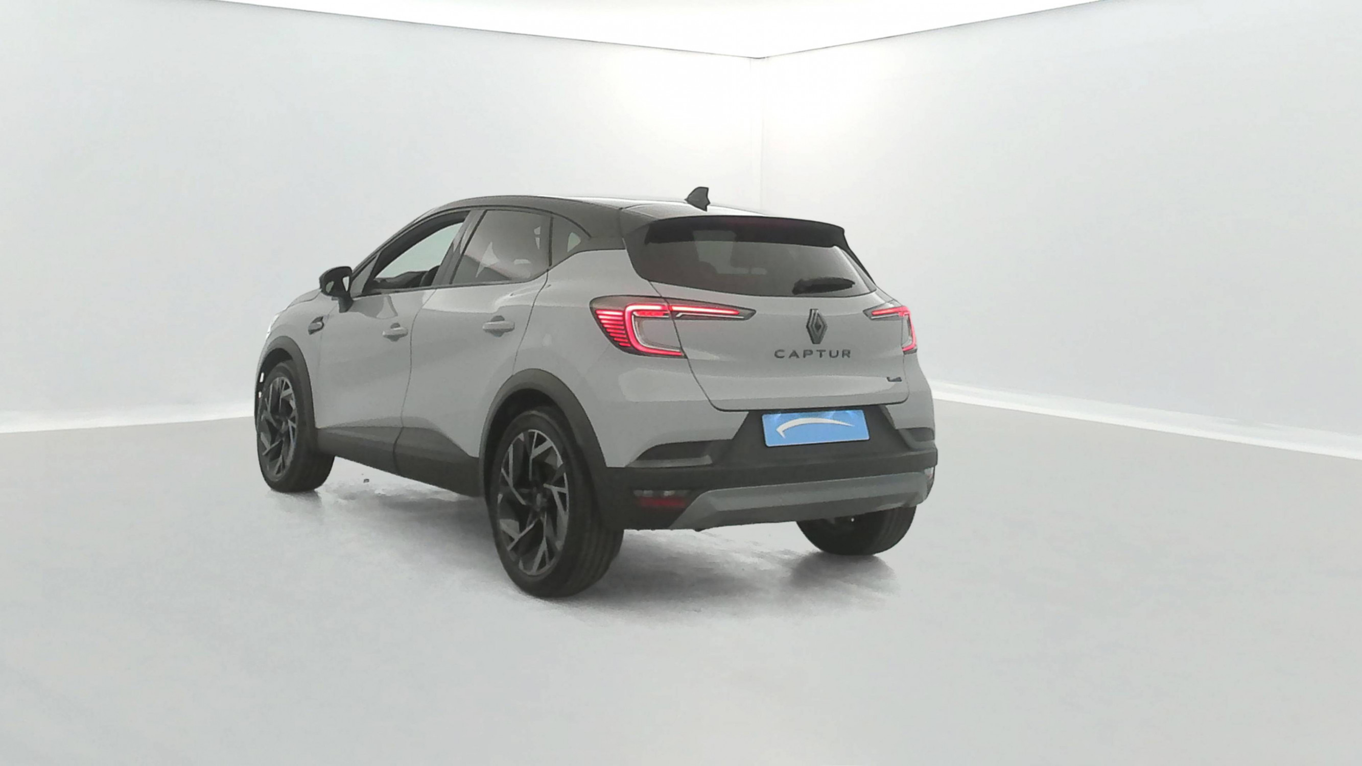 Vente en ligne Renault Captur  E-Tech full hybrid 145 ch au prix de 28 690 €