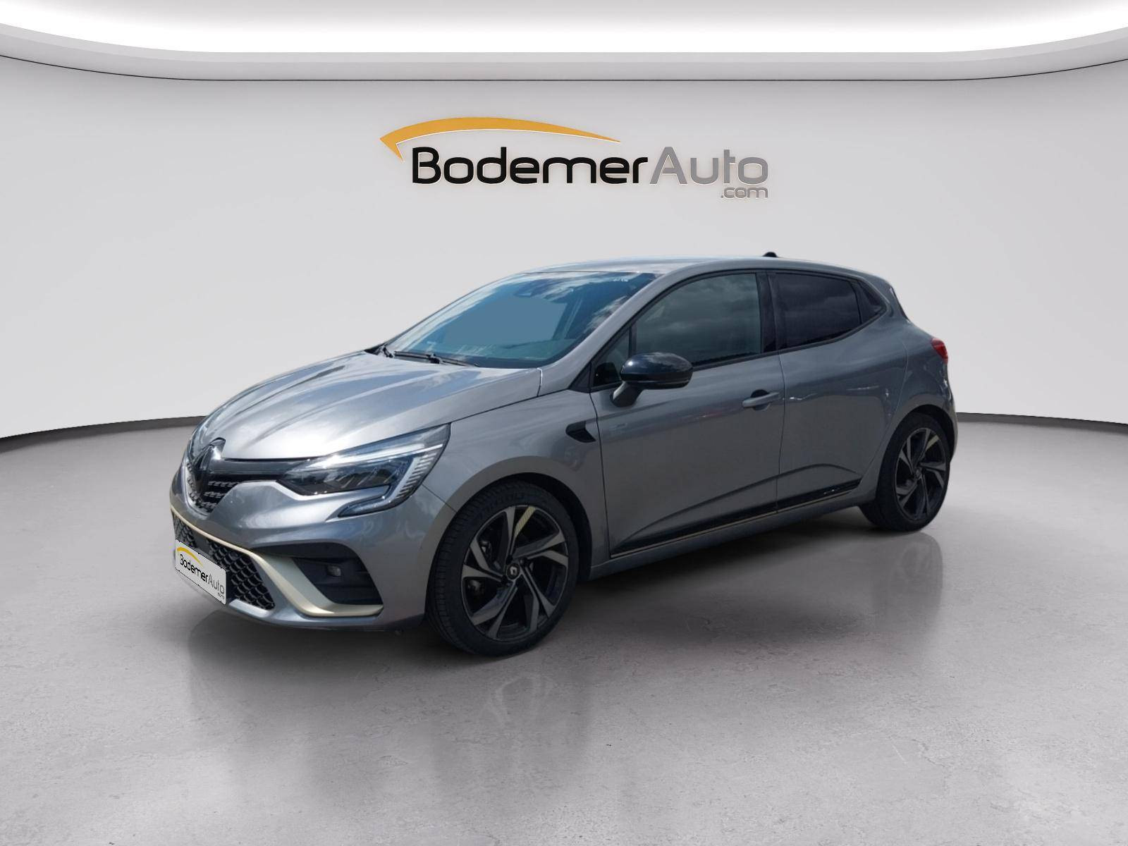 Renault Clio 5 Clio E-Tech full hybrid 145 occasion de 2023 en vente à Quimper