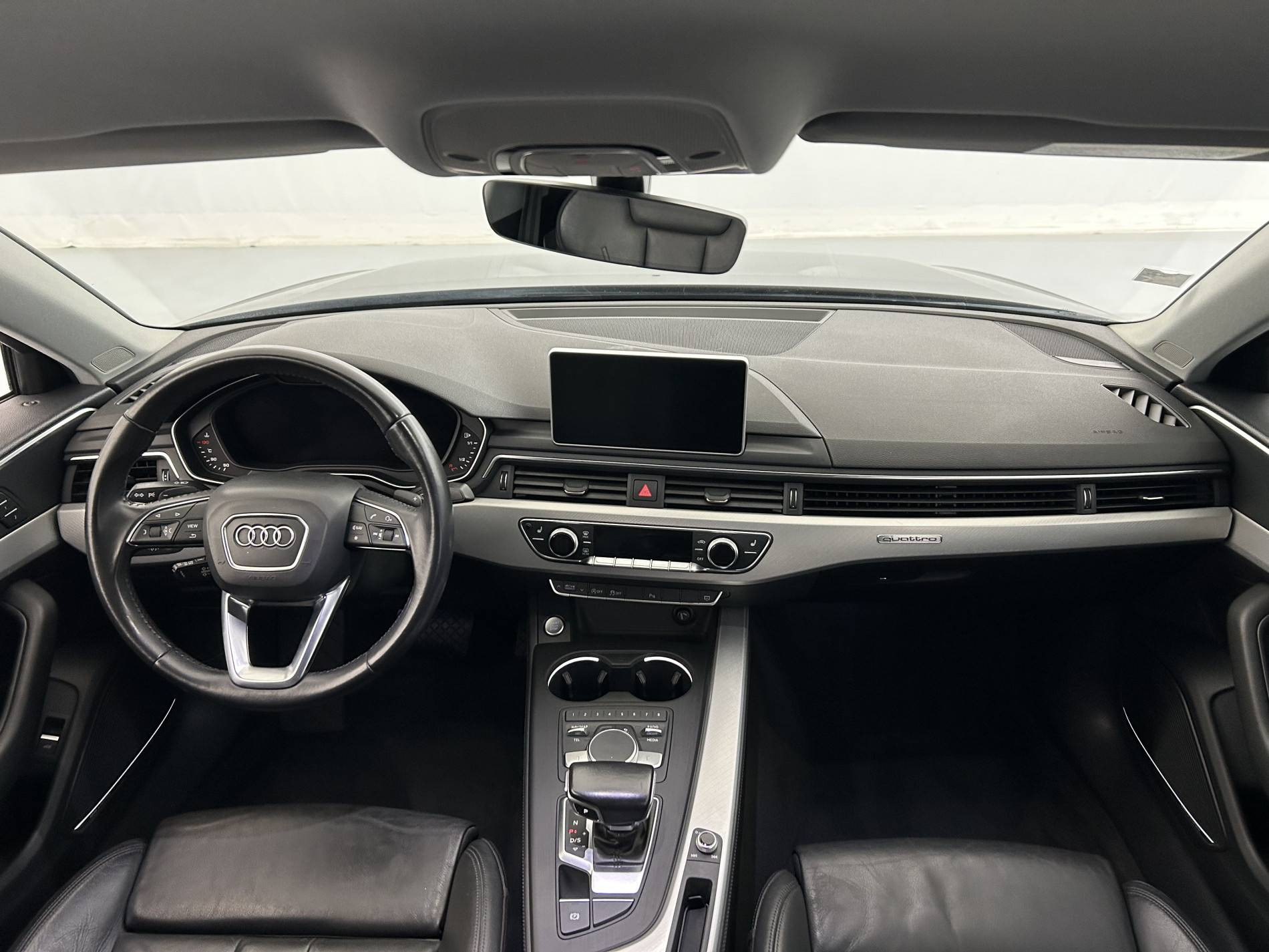 Vente en ligne Audi A4  2.0 TFSI 252 S tronic 7 Quattro au prix de 21 490 €