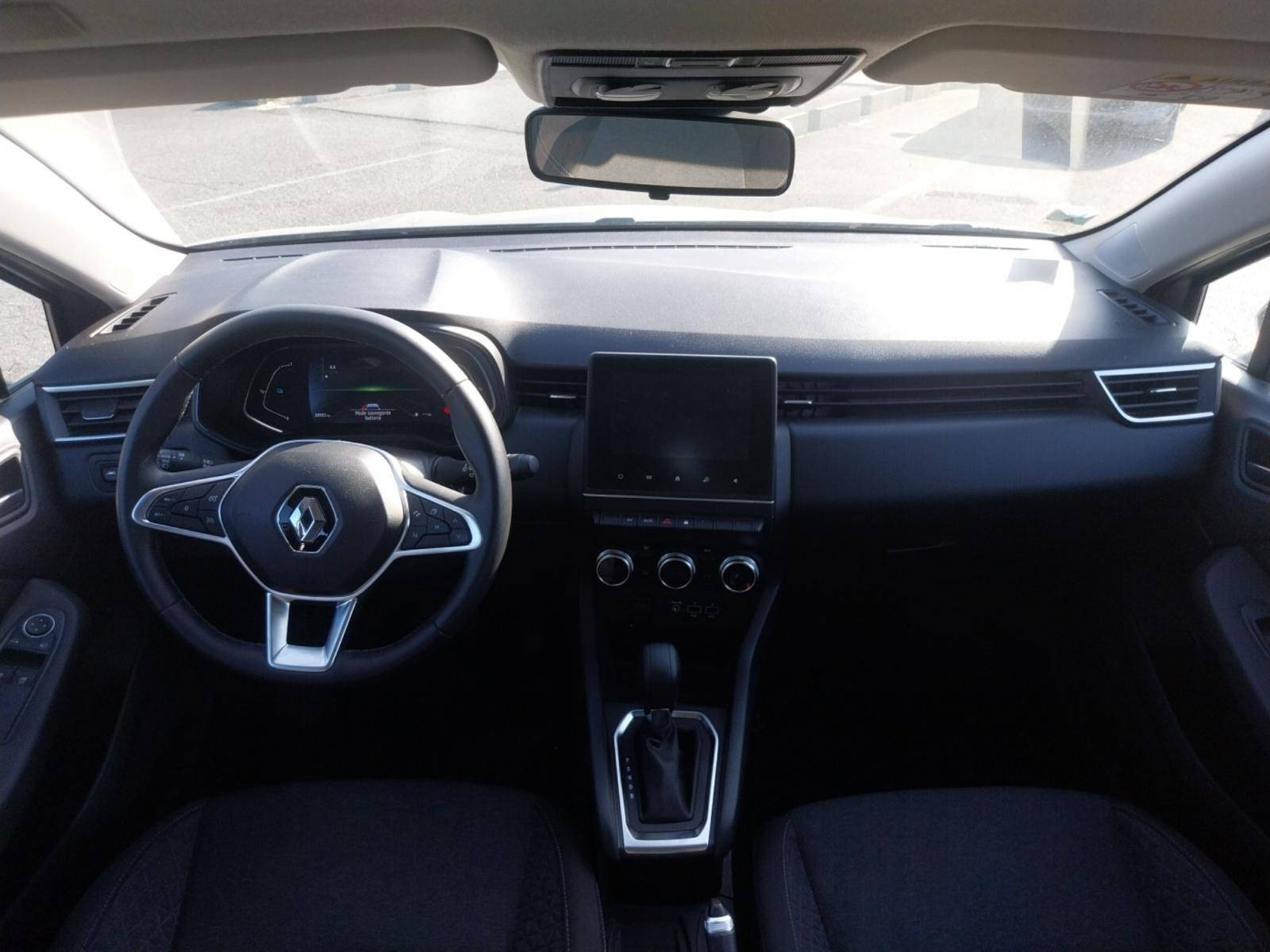Vente en ligne Renault Clio 5 Clio E-Tech full hybrid 145 au prix de 16 590 €