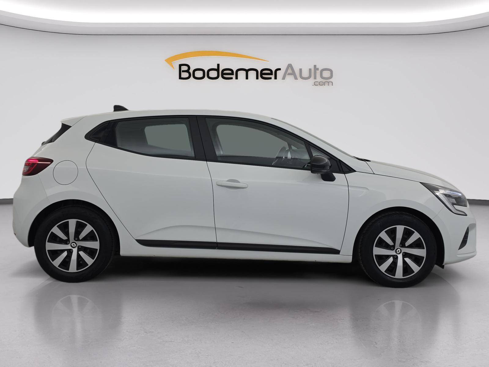 Vente en ligne Renault Clio 5 Clio E-Tech full hybrid 145 au prix de 16 490 €
