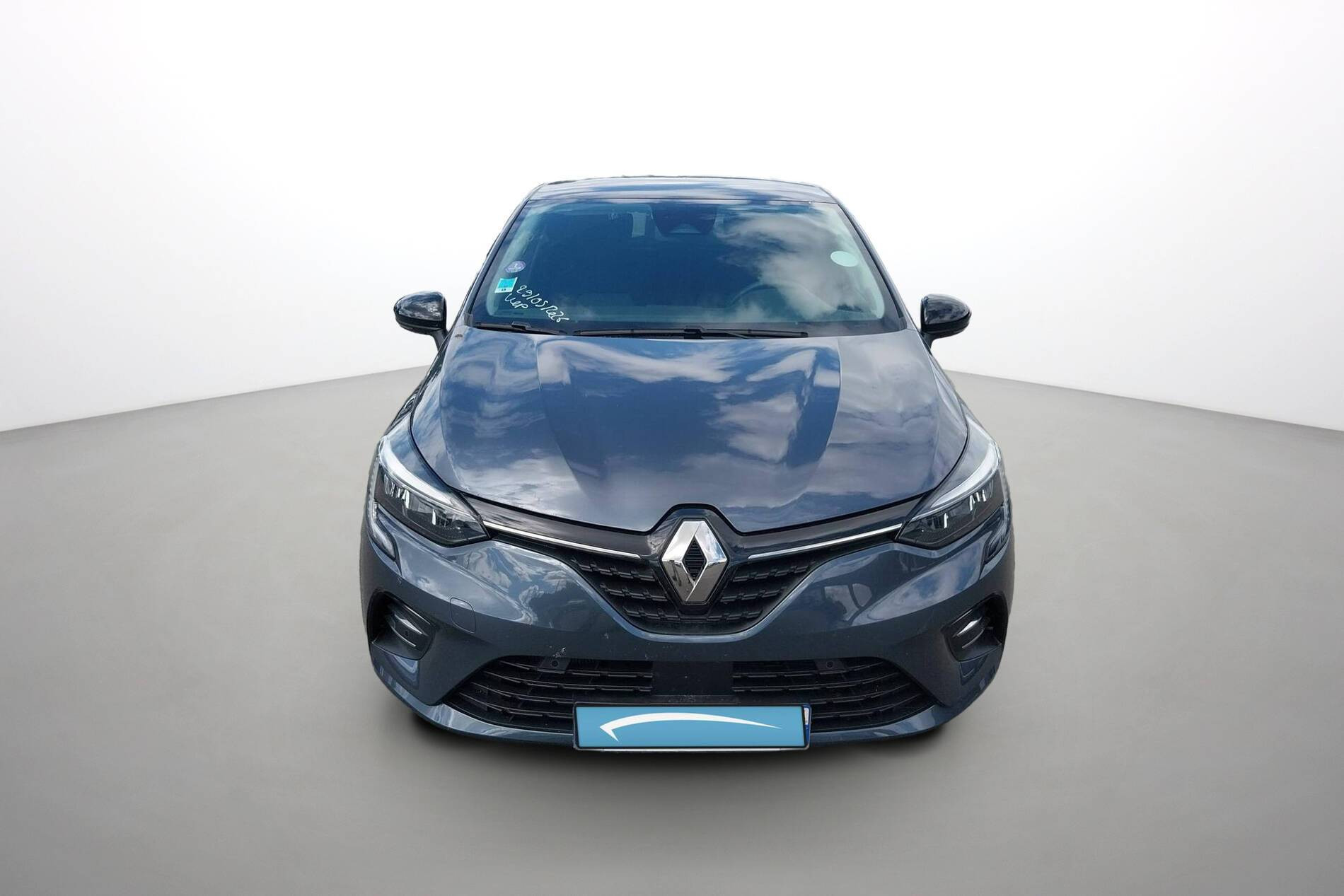 Vente en ligne Renault Clio 5 Clio E-Tech full hybrid 145 au prix de 17 390 €