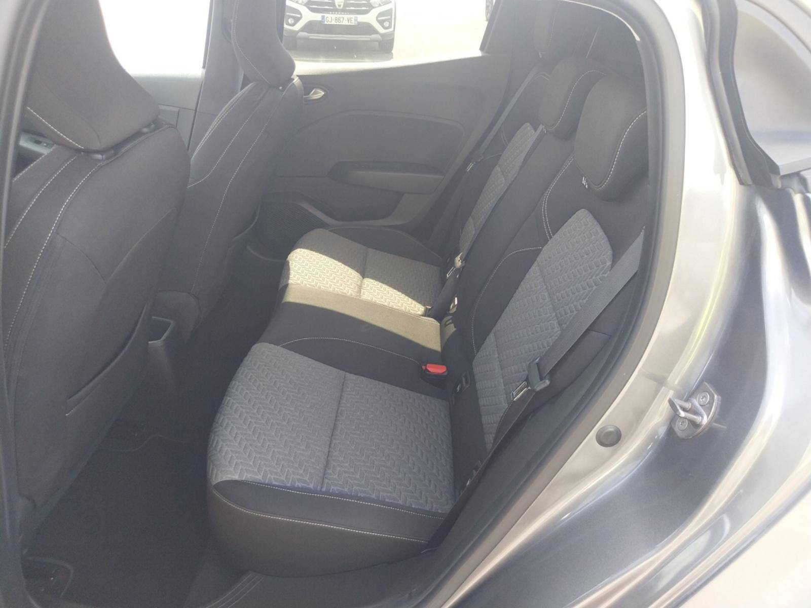 Vente en ligne Renault Clio 5 Clio TCe 100 GPL au prix de 13 990 €