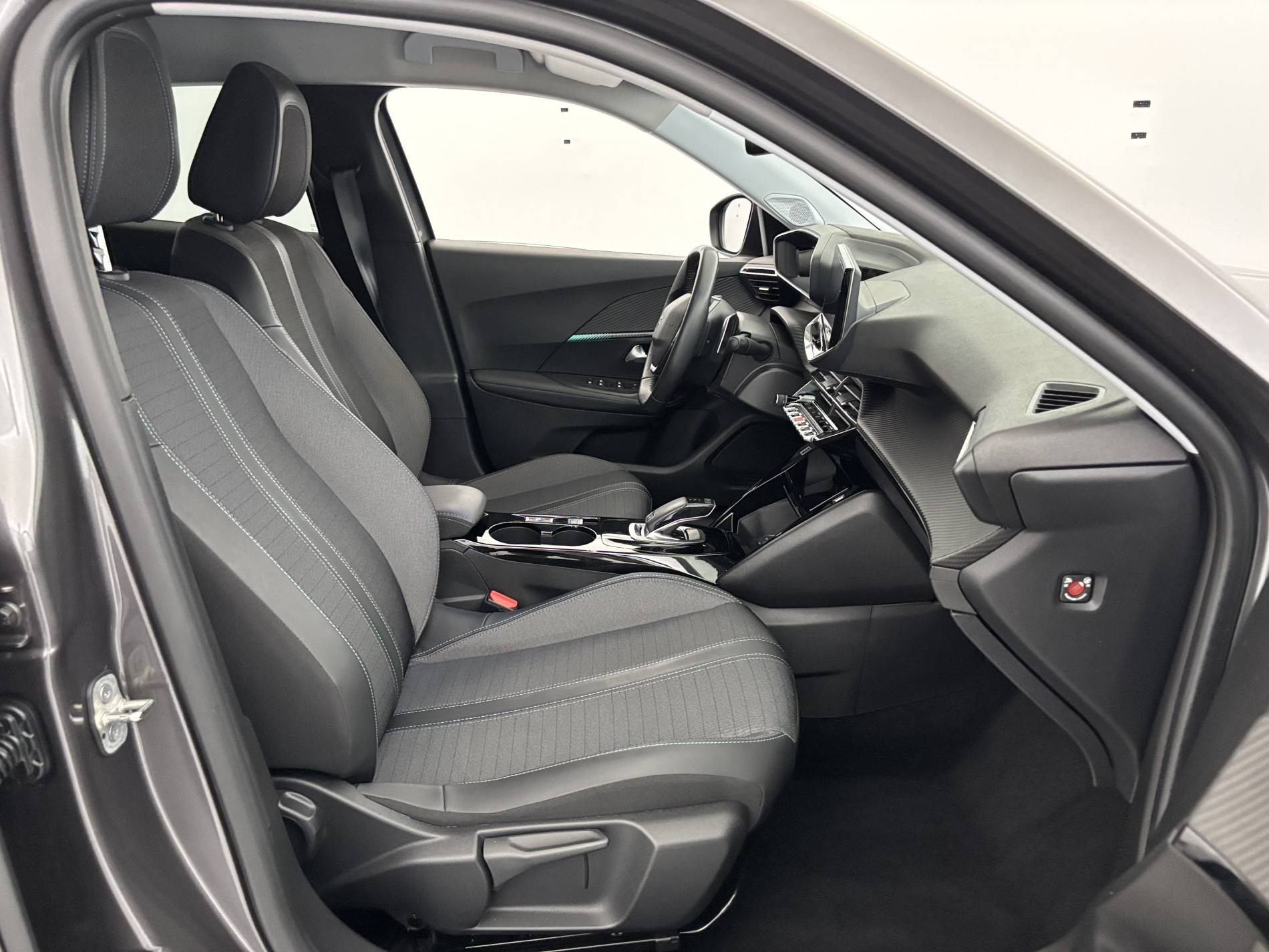 Vente en ligne Peugeot 2008  BlueHDi 130 S&S EAT8 au prix de 18 990 €