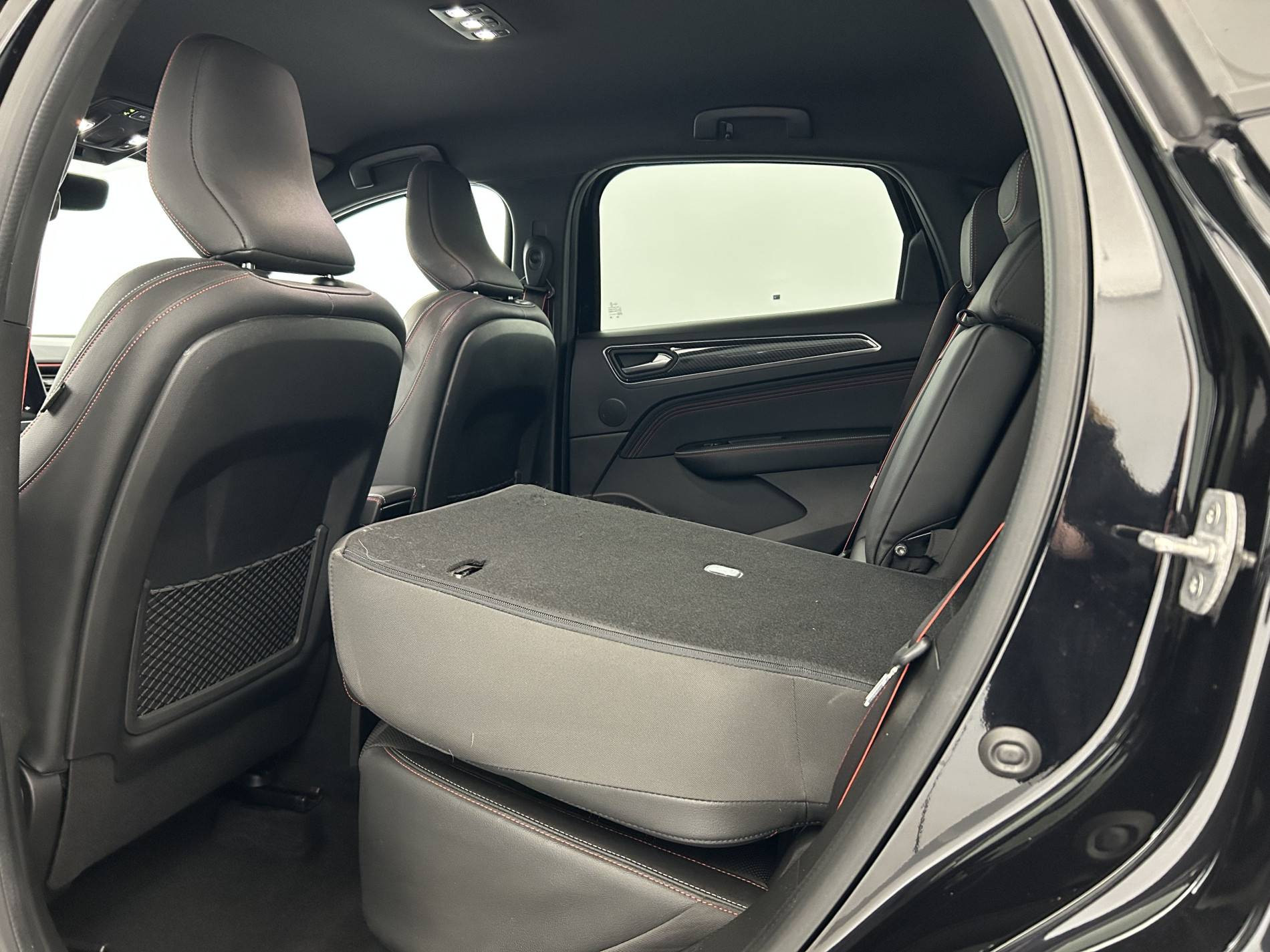 Vente en ligne Renault Arkana  TCe 140 EDC FAP au prix de 19 990 €