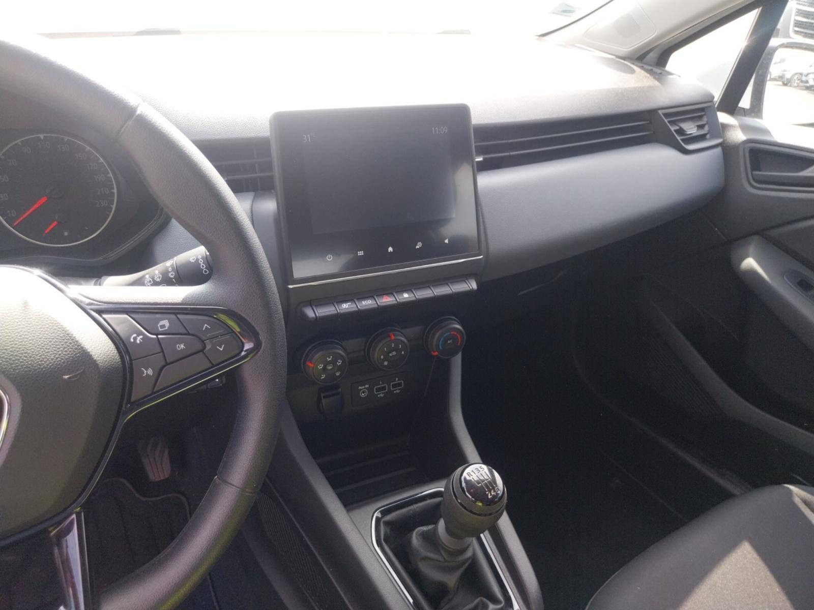 Vente en ligne Renault Clio 5 CLIO SOCIETE BLUE DCI 100 - 21N au prix de 11 990 €