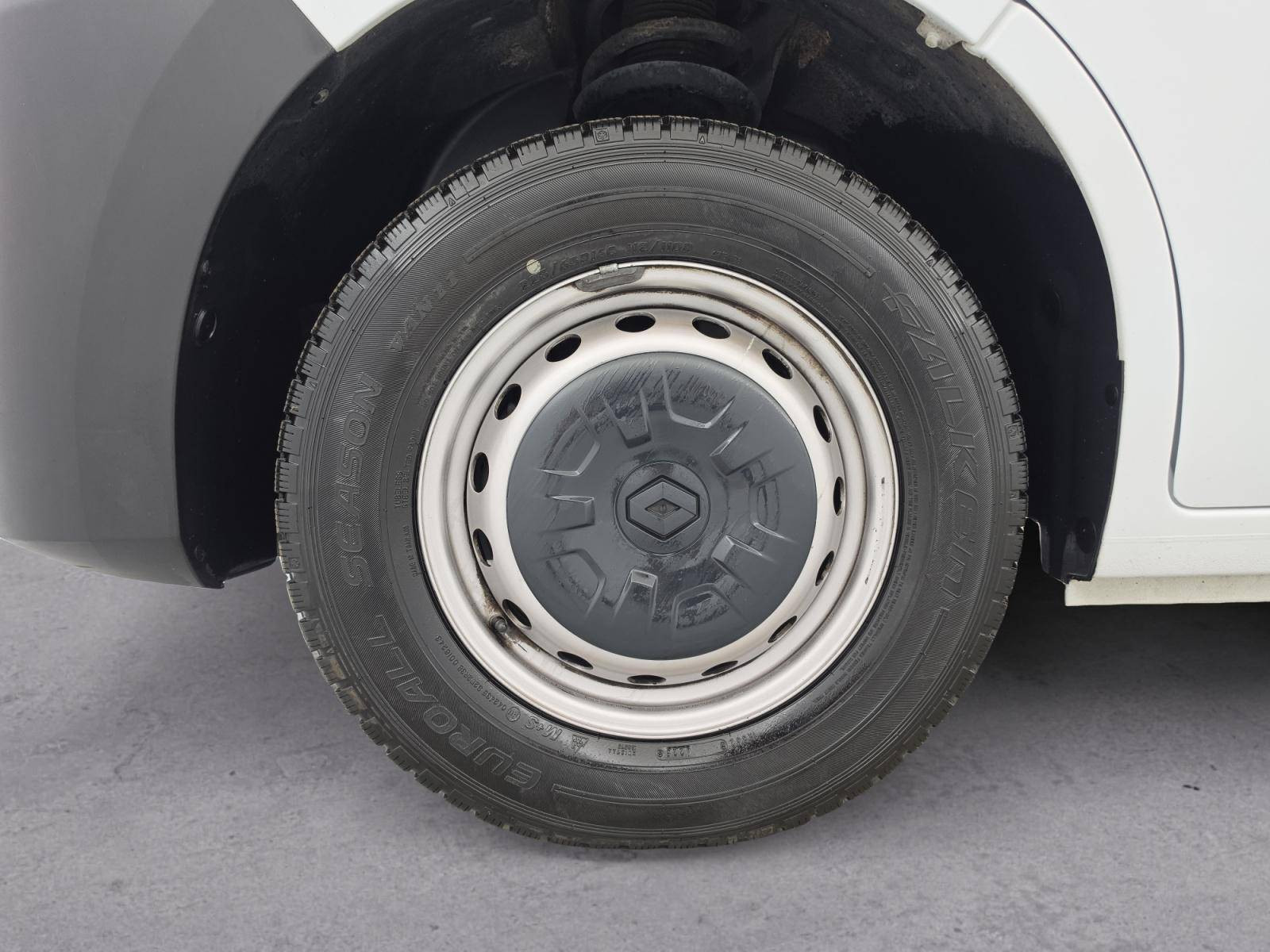Vente en ligne Renault Master Fourgon MASTER FGN TRAC F3500 L3H3 BLUE DCI 135 au prix de 26 890 €
