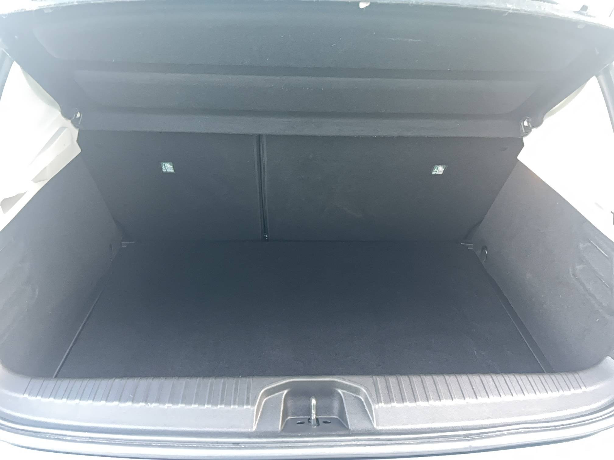 Vente en ligne Renault Clio 5 Clio TCe 90 au prix de 13 690 €