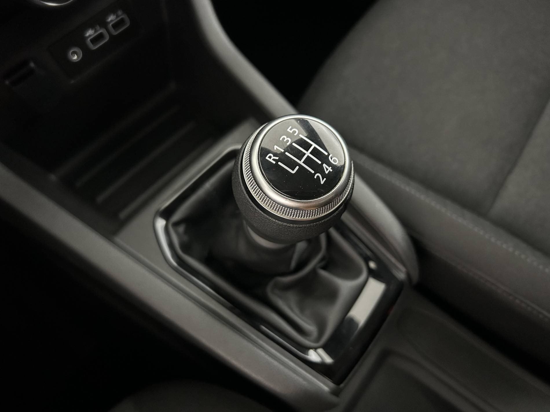 Vente en ligne Renault Clio 5 Clio TCe 90 au prix de 13 990 €