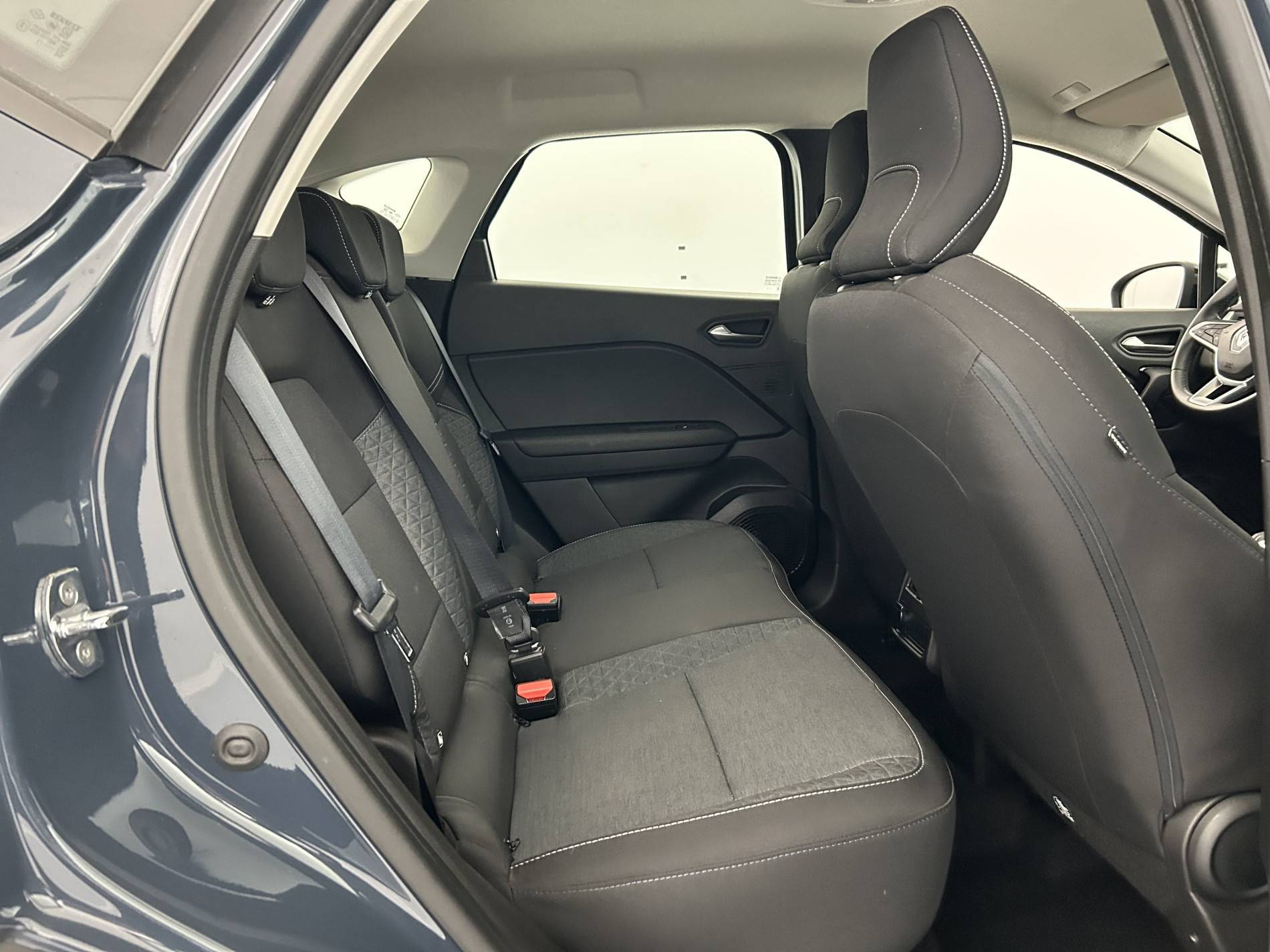 Vente en ligne Renault Captur  TCe 140 EDC - 21 au prix de 14 990 €