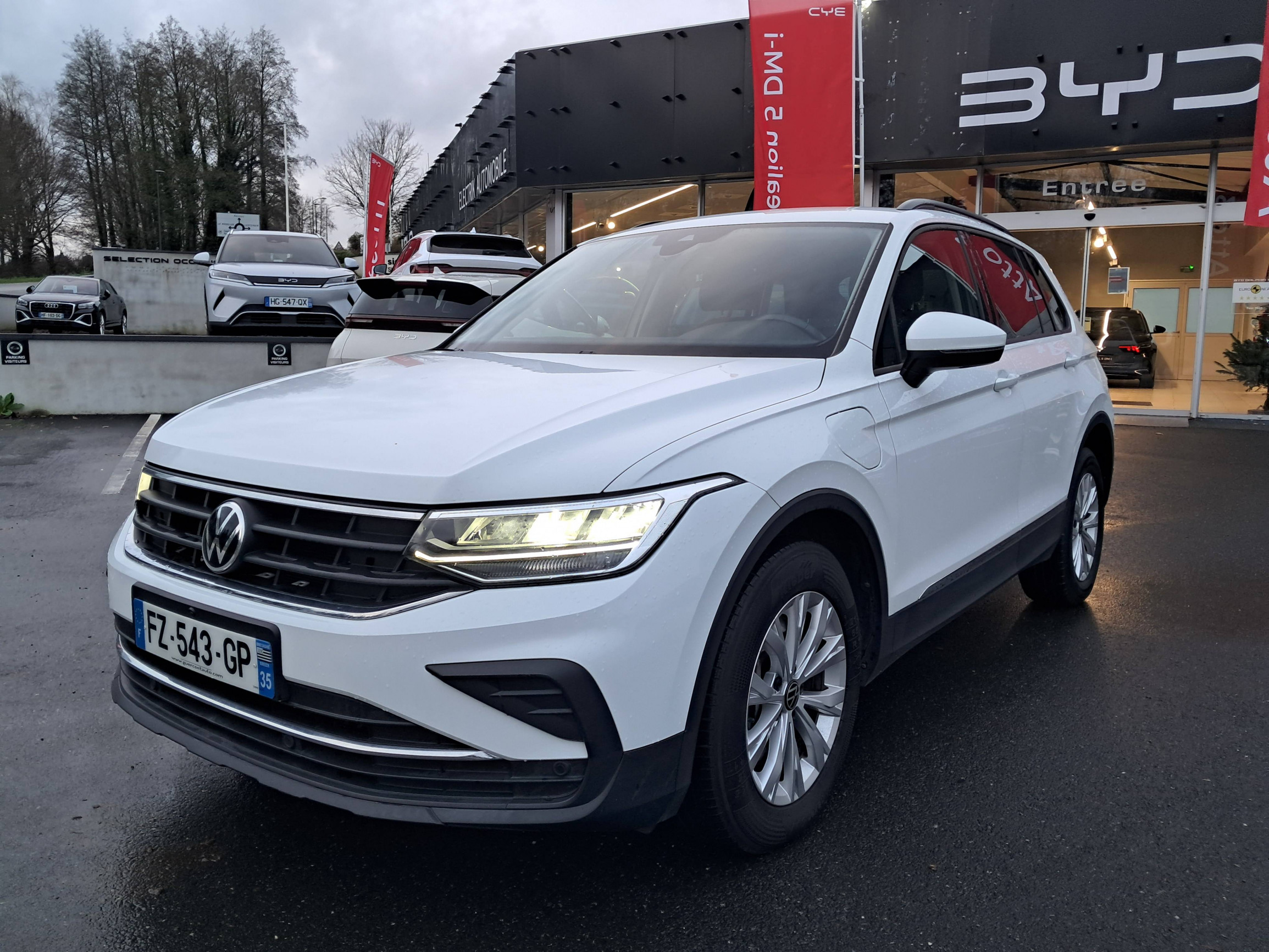 Volkswagen Tiguan Tiguan 1.4 eHybrid 245ch DSG6 occasion de 2021 en vente à Quimper