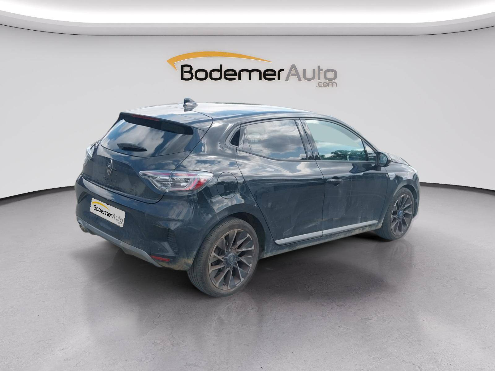 Vente en ligne Renault Clio 5 Clio TCe 90 au prix de 17 490 €