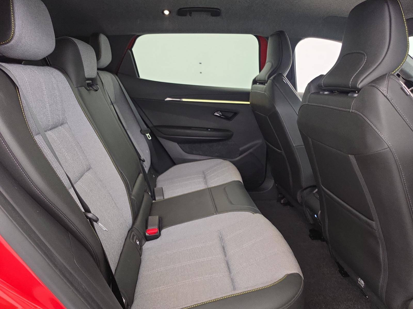 Vente en ligne Renault Scenic E-Tech Scenic E-Tech électrique 220 ch grande autonomie au prix de 37 990 €