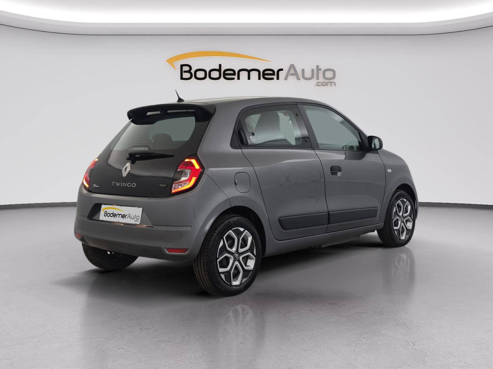 Vente en ligne Renault Twingo Electrique Twingo III E-Tech au prix de 13 900 €