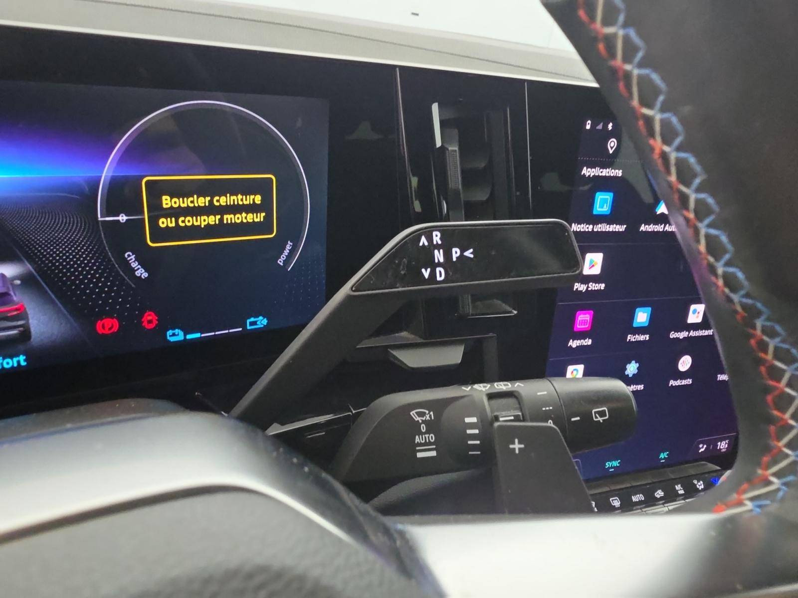 Vente en ligne Renault Austral  E-Tech hybrid 200 au prix de 24 990 €
