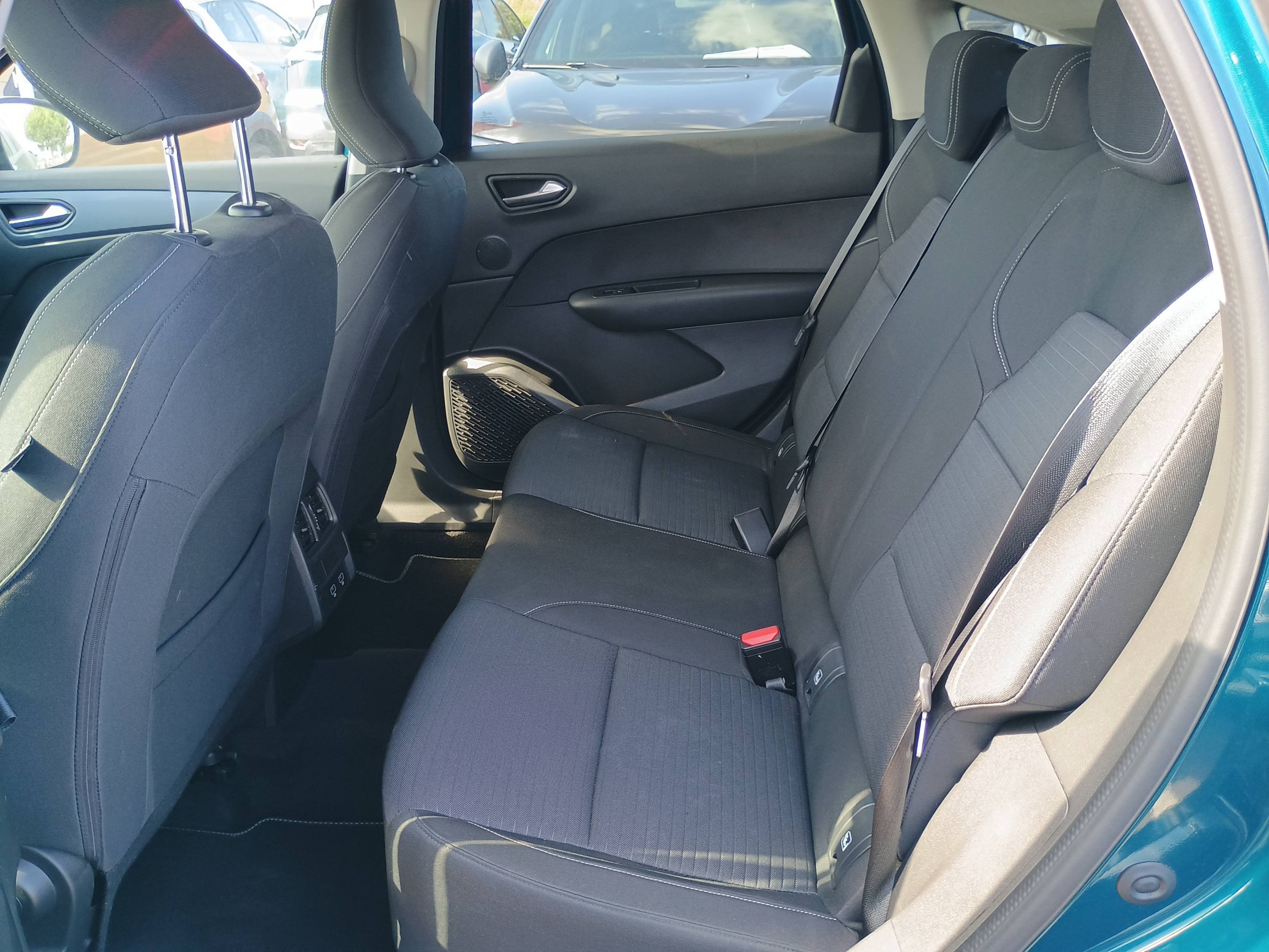 Vente en ligne Renault Arkana  E-Tech hybride 145 - 22 au prix de 21 991 €
