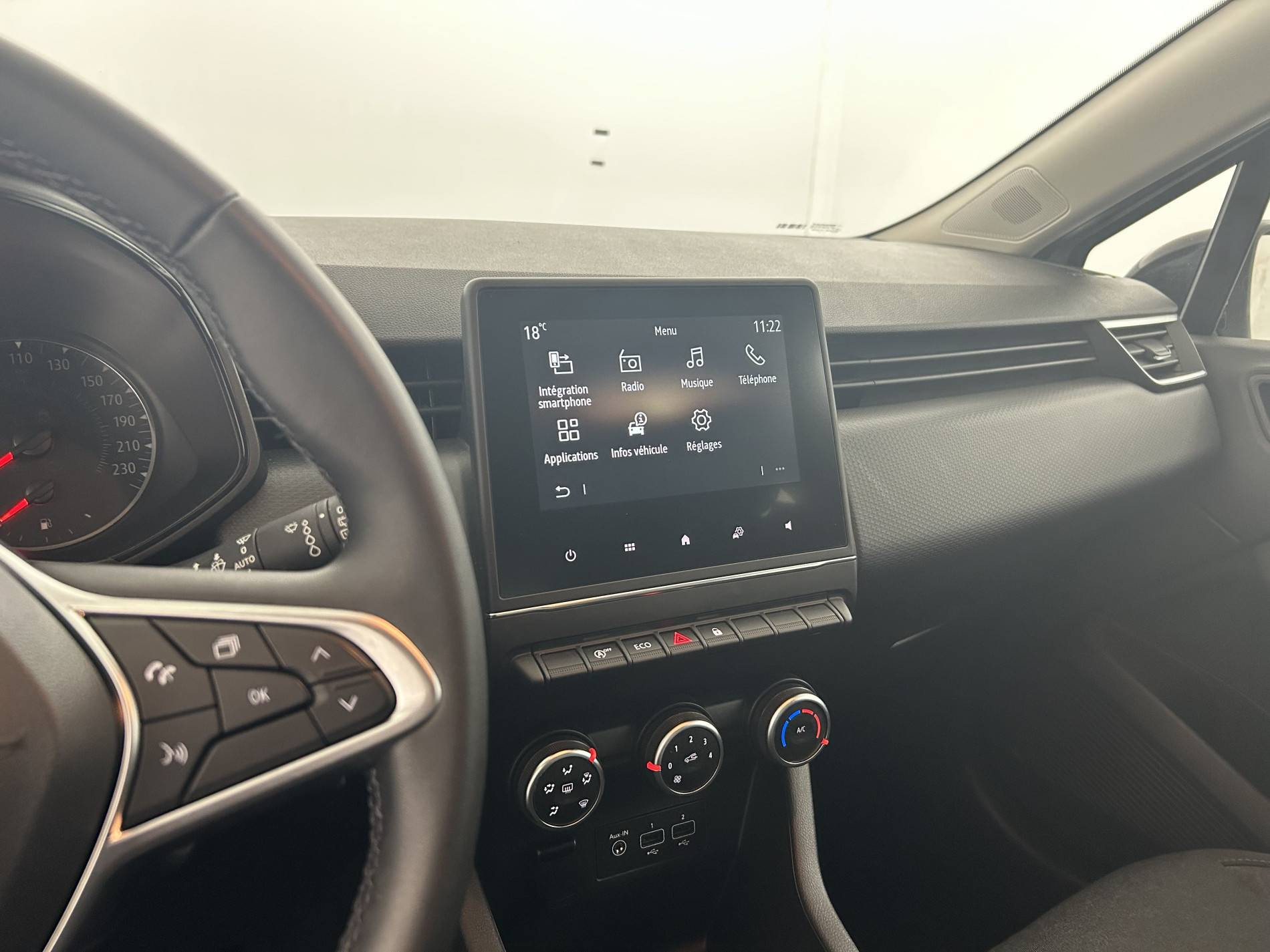 Vente en ligne Renault Clio 5 Clio TCe 90 au prix de 13 290 €