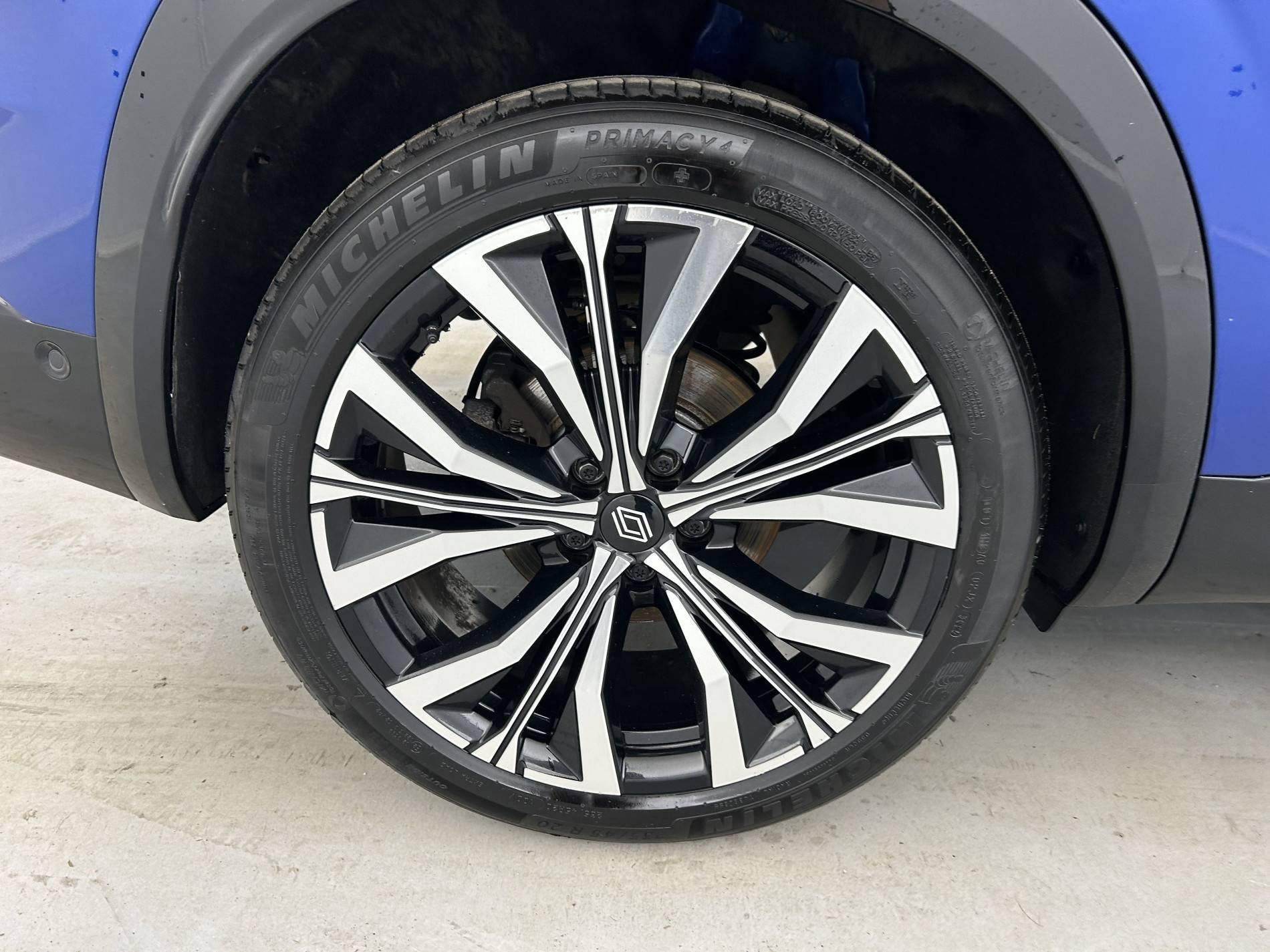 Vente en ligne Renault Austral  E-Tech full hybrid 200 GSR2 au prix de 22 690 €