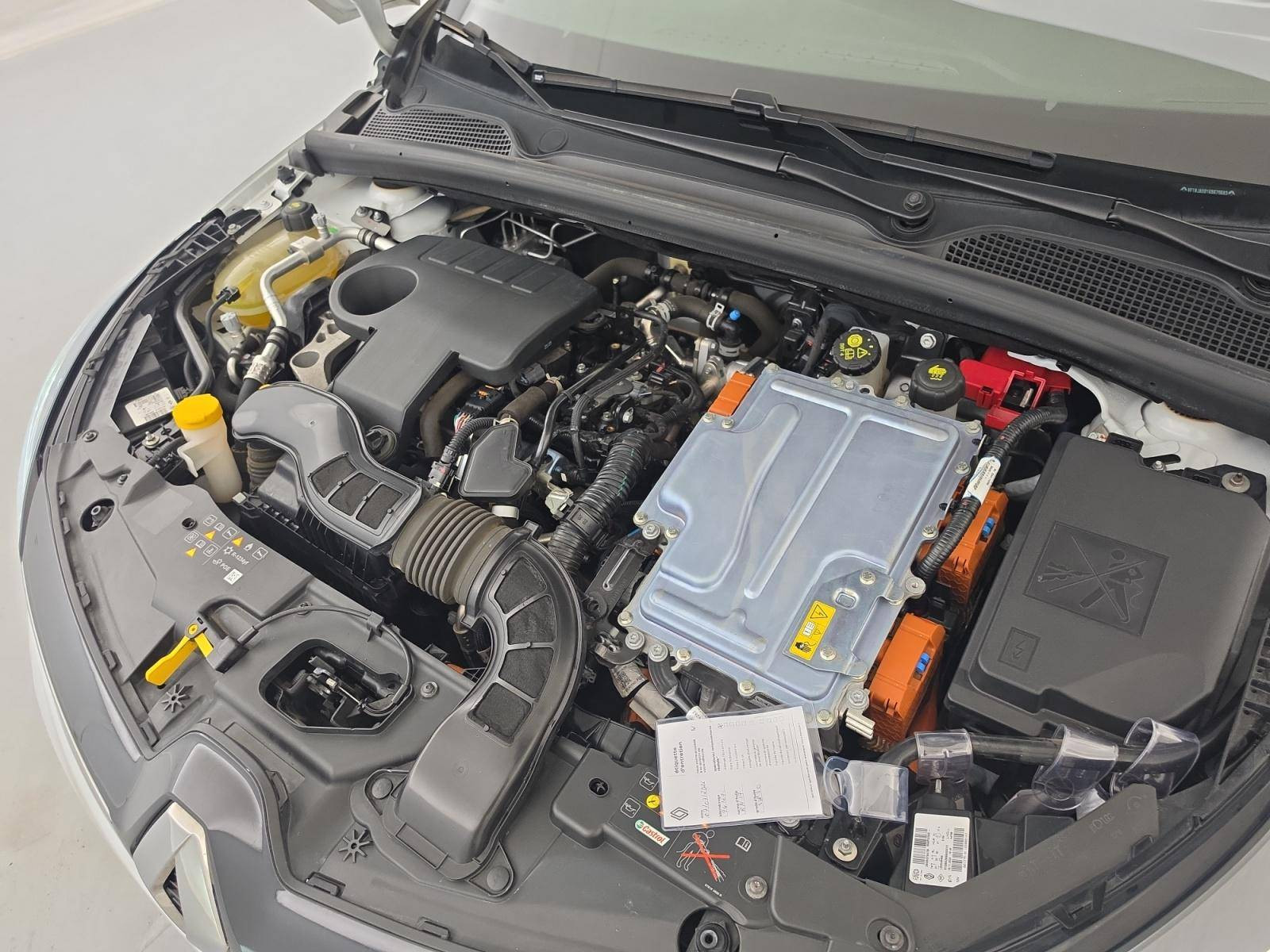Vente en ligne Renault Clio 5 Clio E-Tech full hybrid 145 au prix de 13 791 €