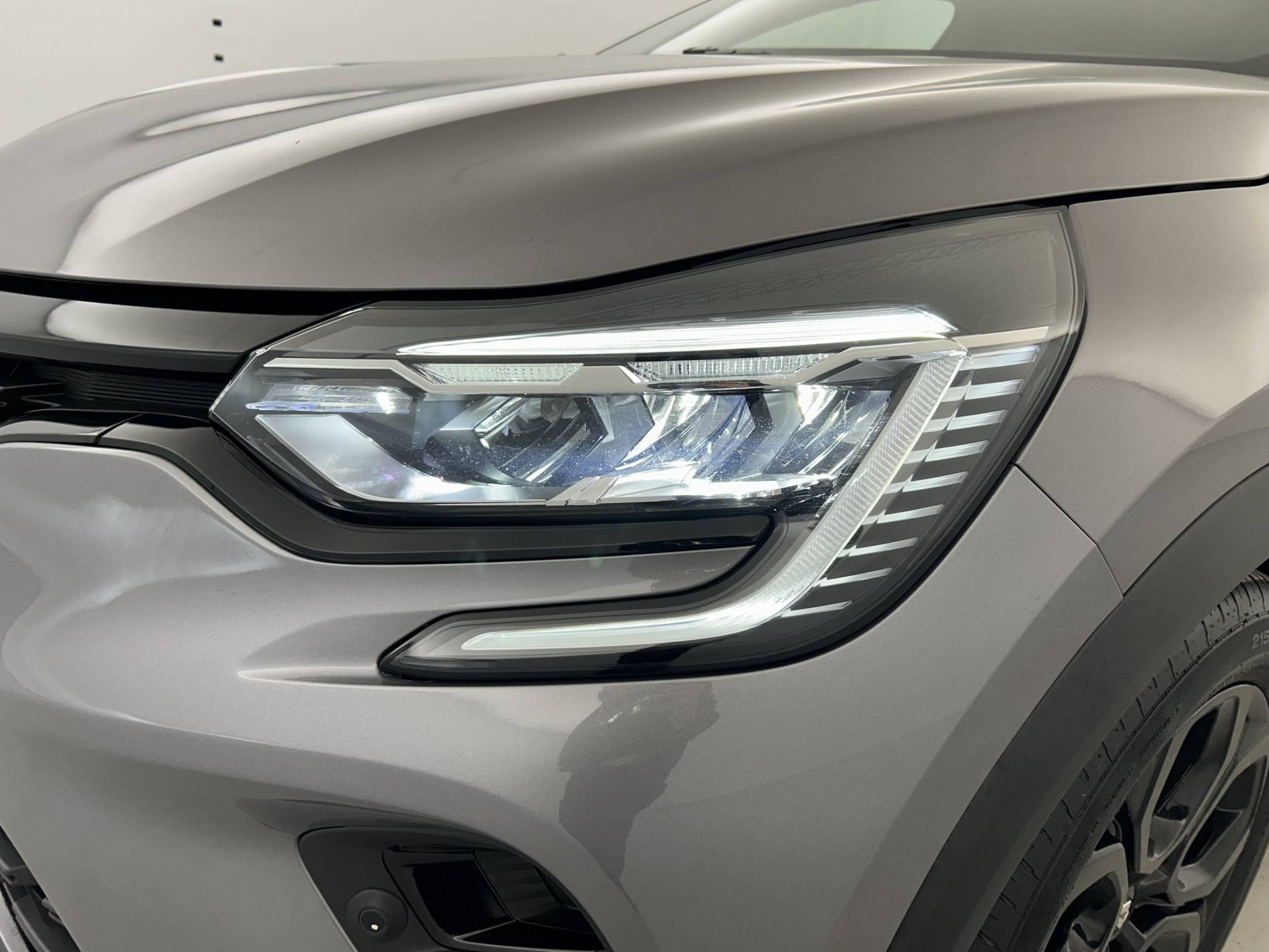 Vente en ligne Renault Captur  E-Tech 145 au prix de 17 990 €