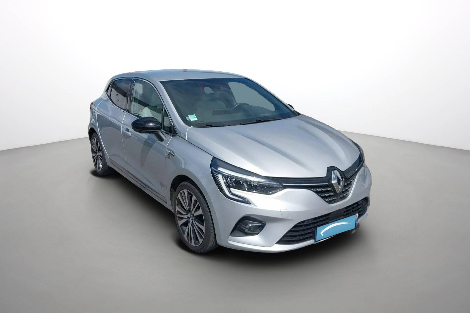 Vente en ligne Renault Clio 5 Clio TCe 140 - 21N au prix de 17 990 €