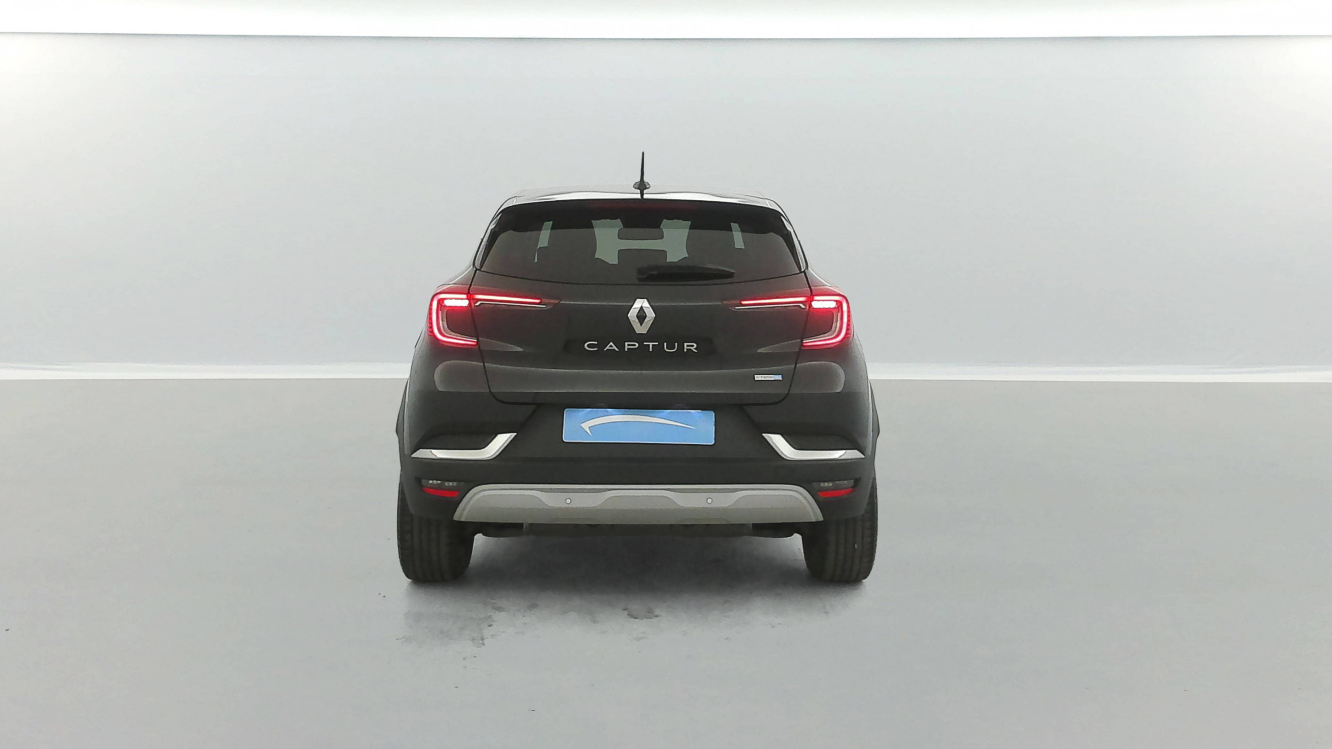 Vente en ligne Renault Captur  E-Tech Plug-in 160 au prix de 15 500 €