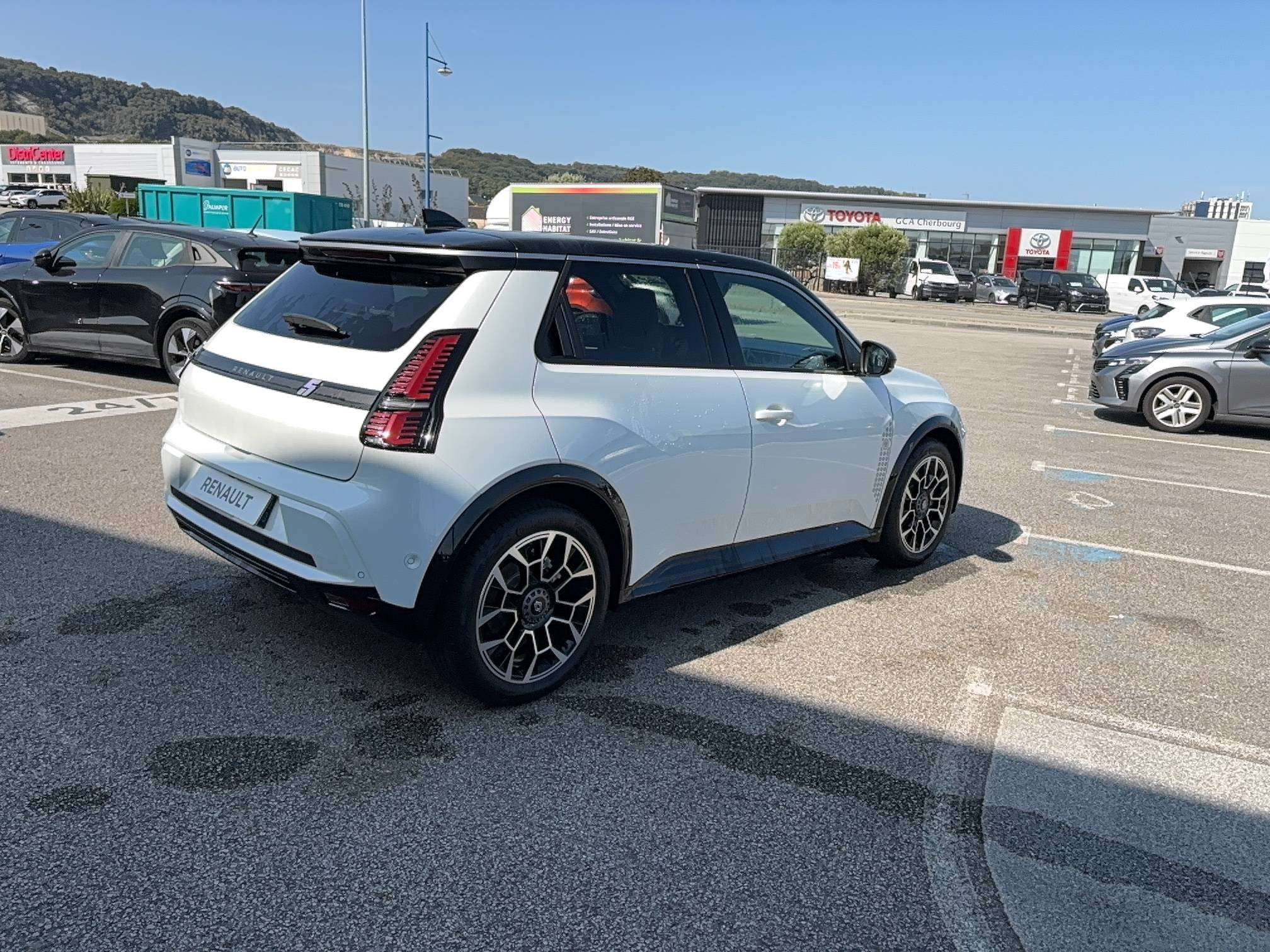 Vente en ligne Renault R5 E-Tech  150 ch autonomie confort au prix de 36 890 €