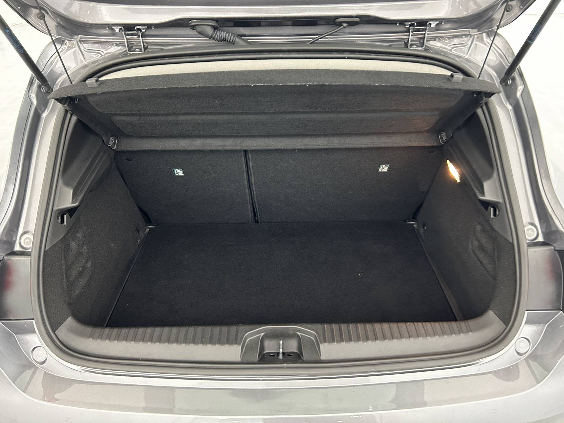 Vente en ligne Renault Clio 5 Clio TCe 90 au prix de 13 790 €