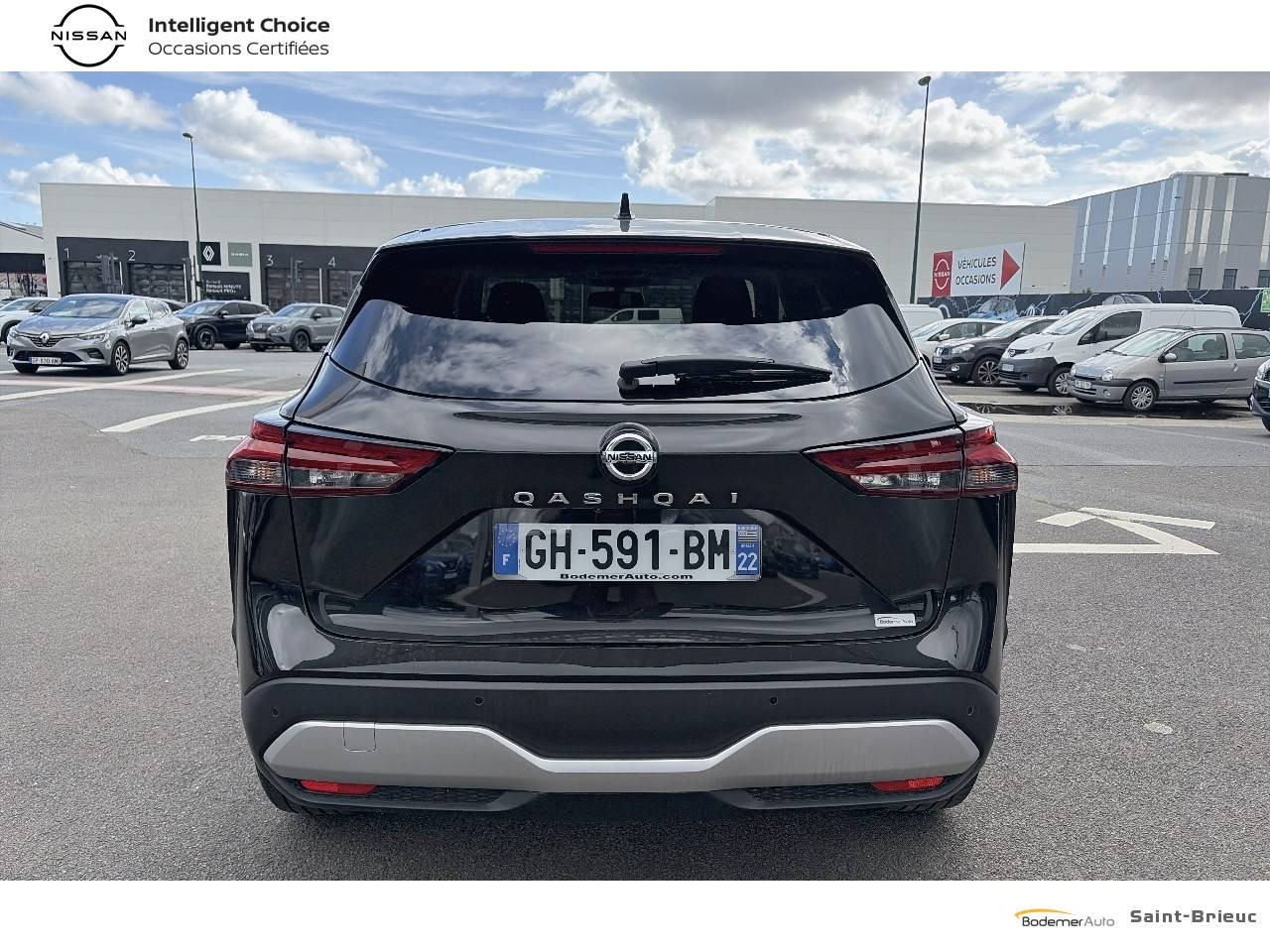 Vente en ligne Nissan Qashqai Qashqai 1.3 DIG-T 140 au prix de 20 990 €